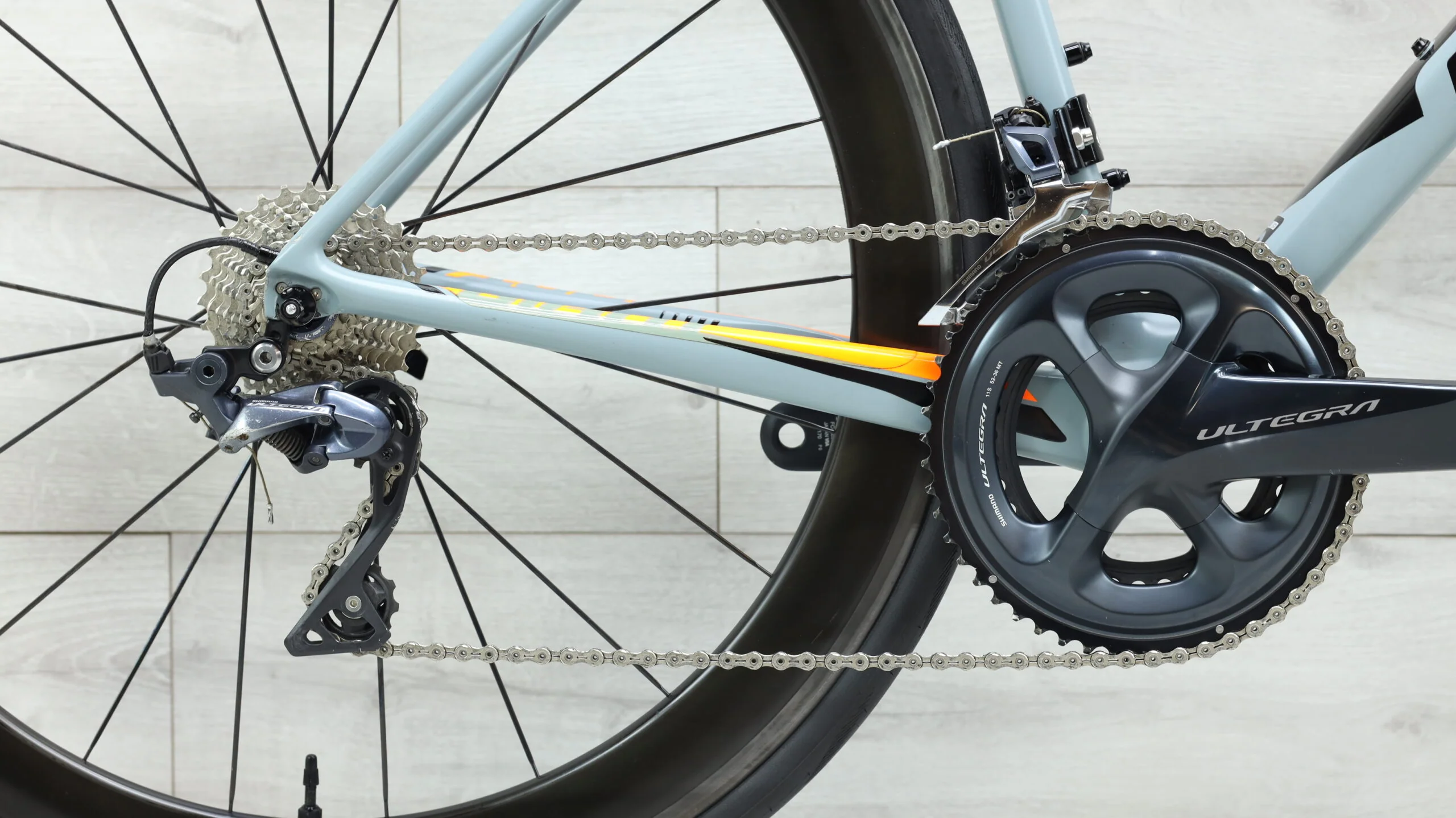 2018 Giant TCR Advanced SL 2 KOM Road Bike - Small - Image 4