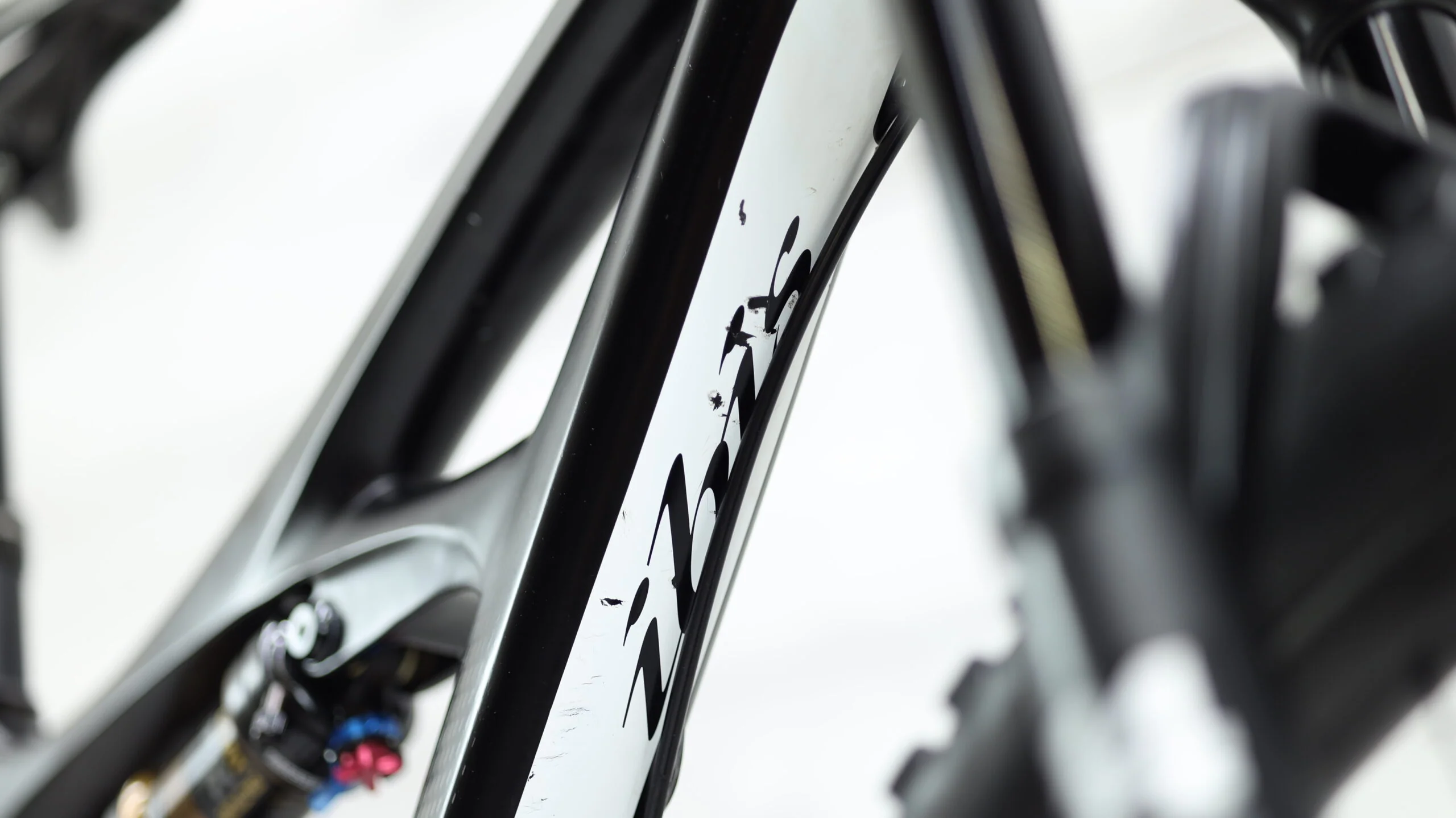 2018 Ibis Mojo 3 Mountain Bike - Small - Image 15
