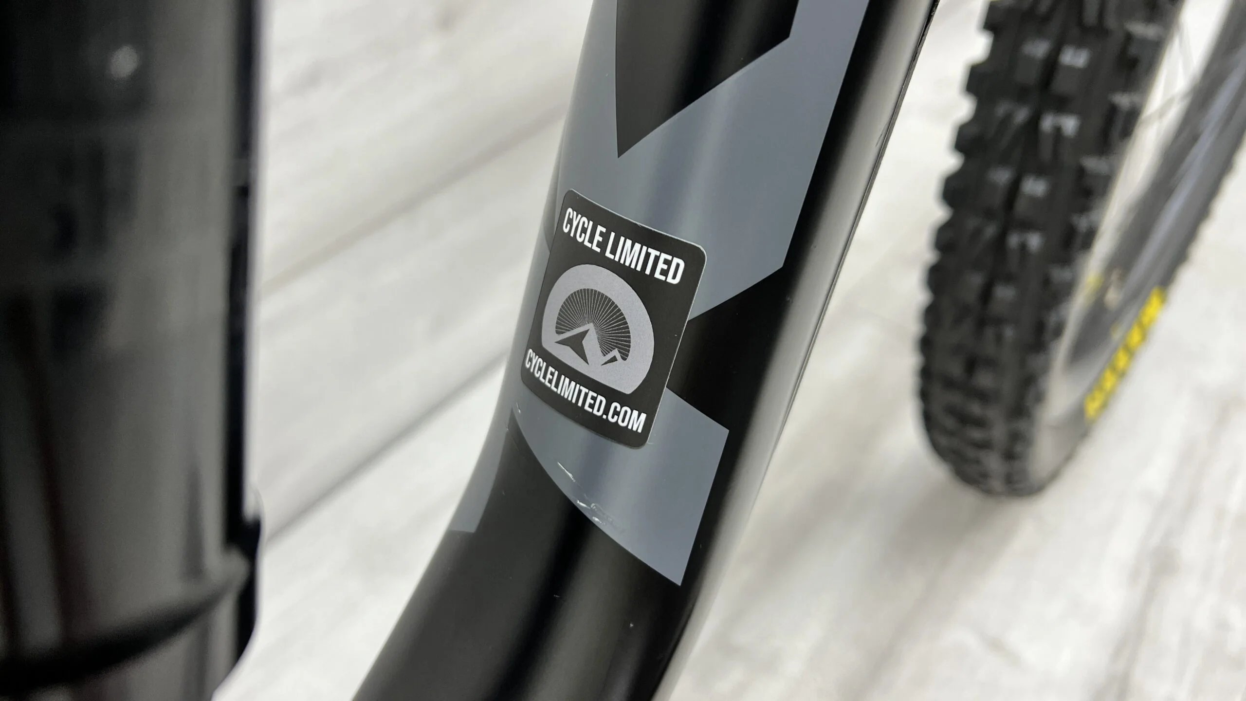 2018 Kona Process 153 CR  Mountain Bike - Medium - Image 3