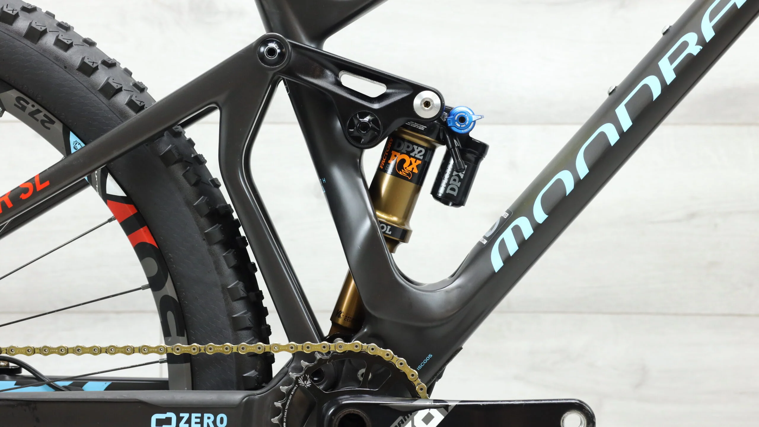 Mondraker Foxy Carbon RR SL  Mountain Bike - 2018, Medium - Image 9