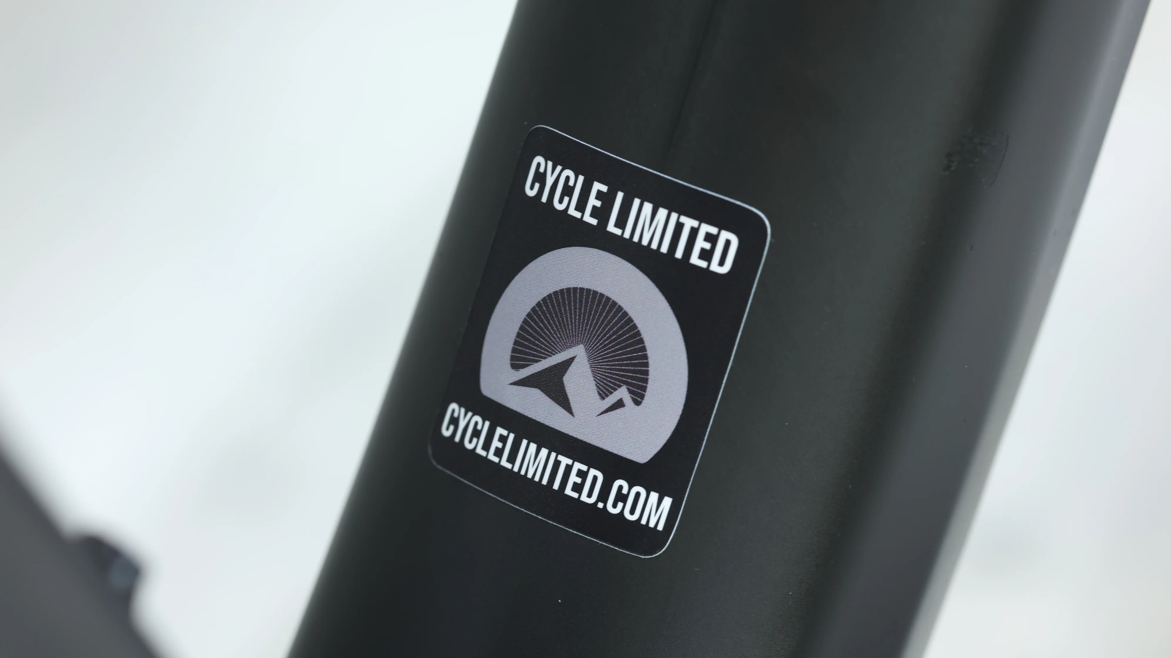 2018 Pivot LES 29 XX1 Mountain Bike - Medium - Image 3