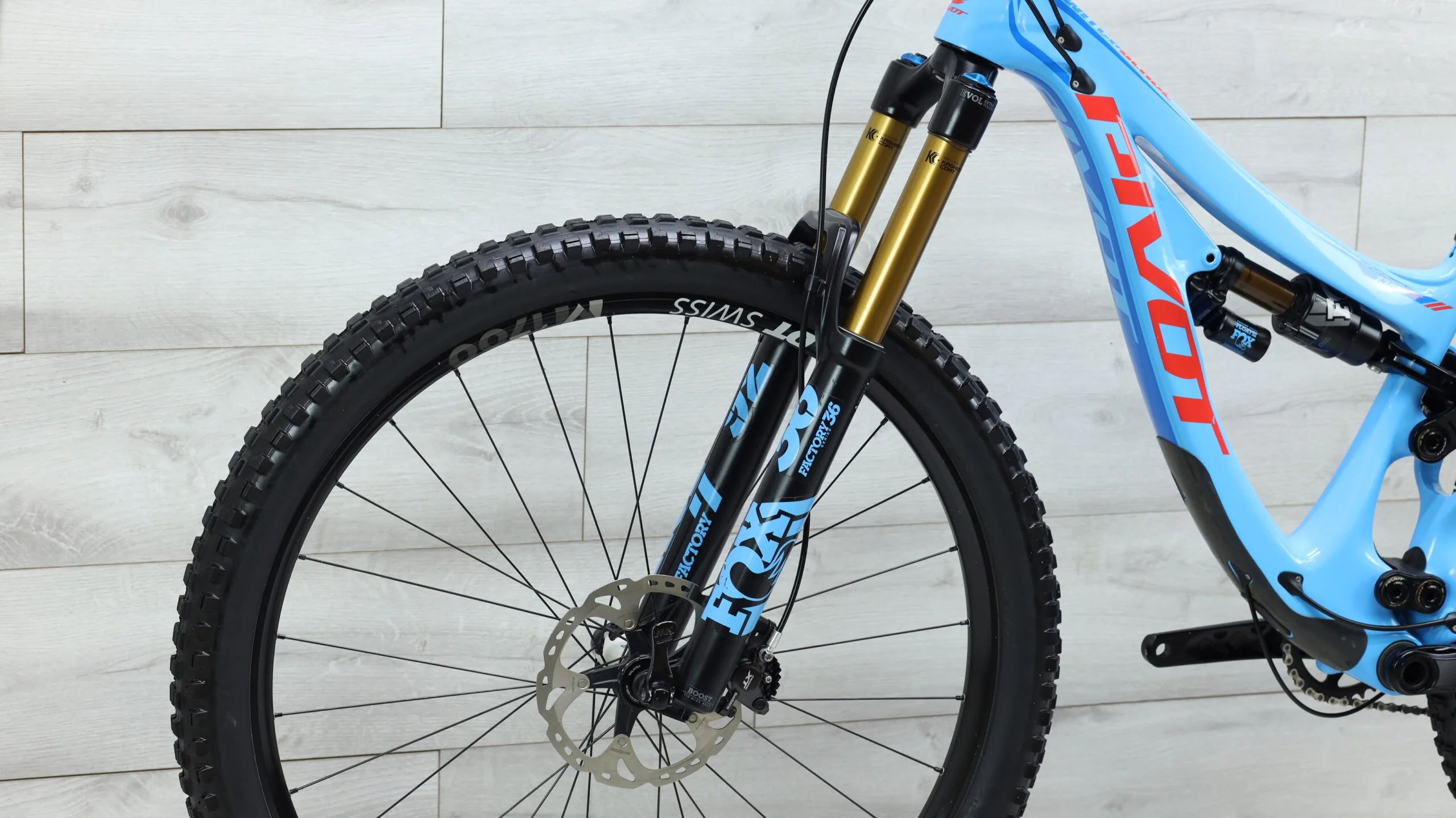 2018 Pivot Switchblade Pro Mountain Bike - X-Small - Image 10