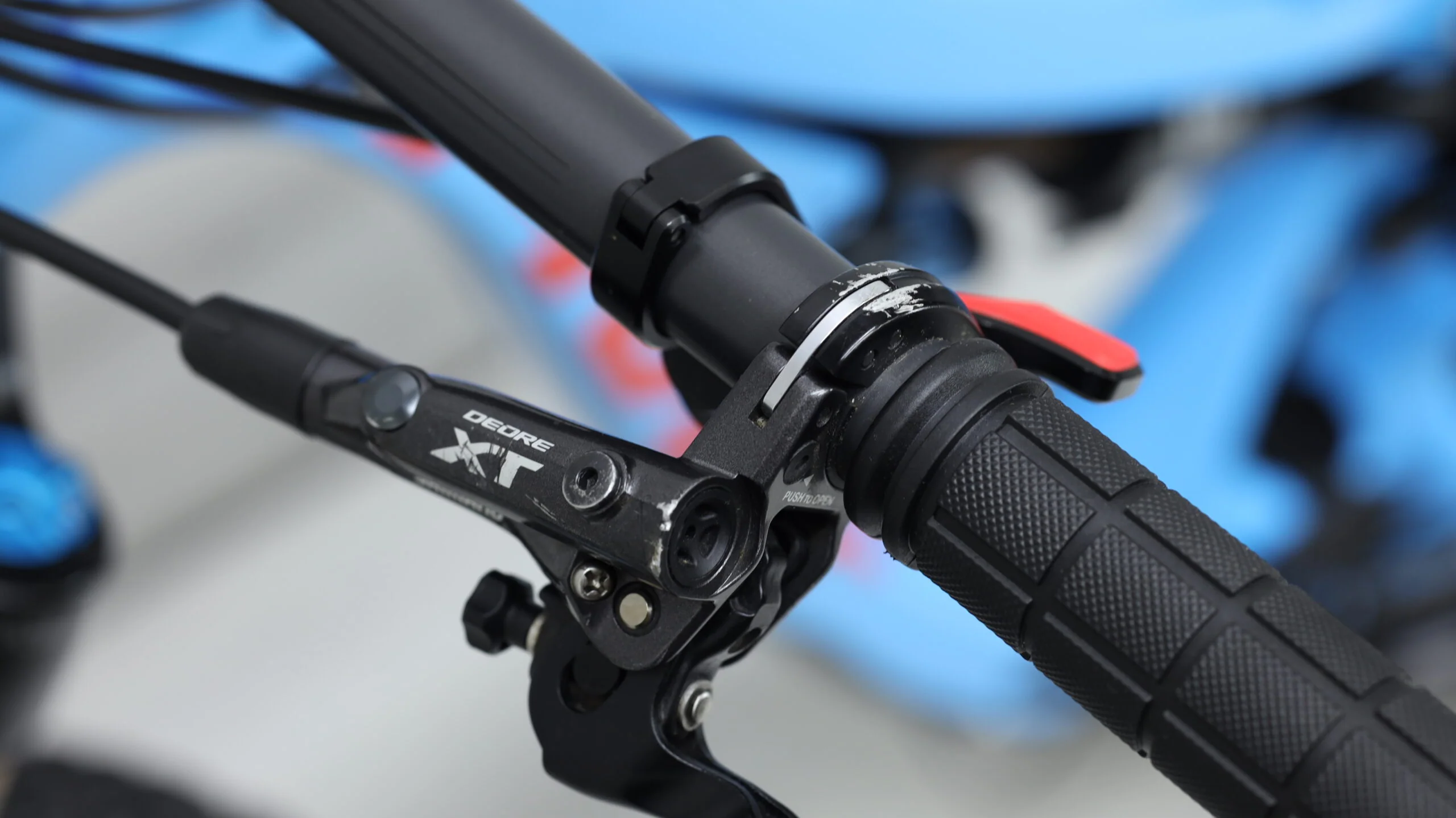 2018 Pivot Switchblade Pro Mountain Bike - X-Small - Image 14