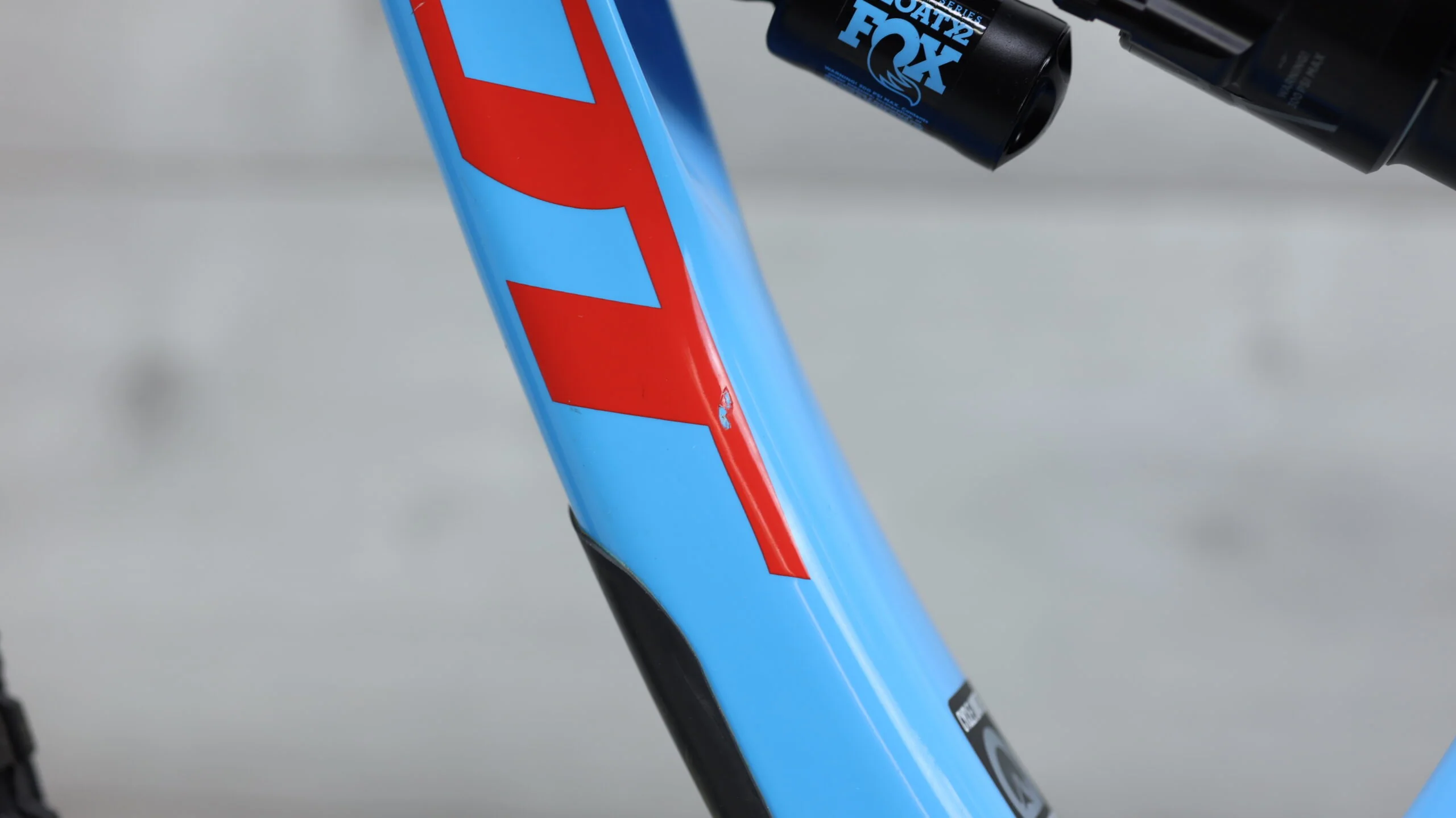 2018 Pivot Switchblade Pro Mountain Bike - X-Small - Image 15