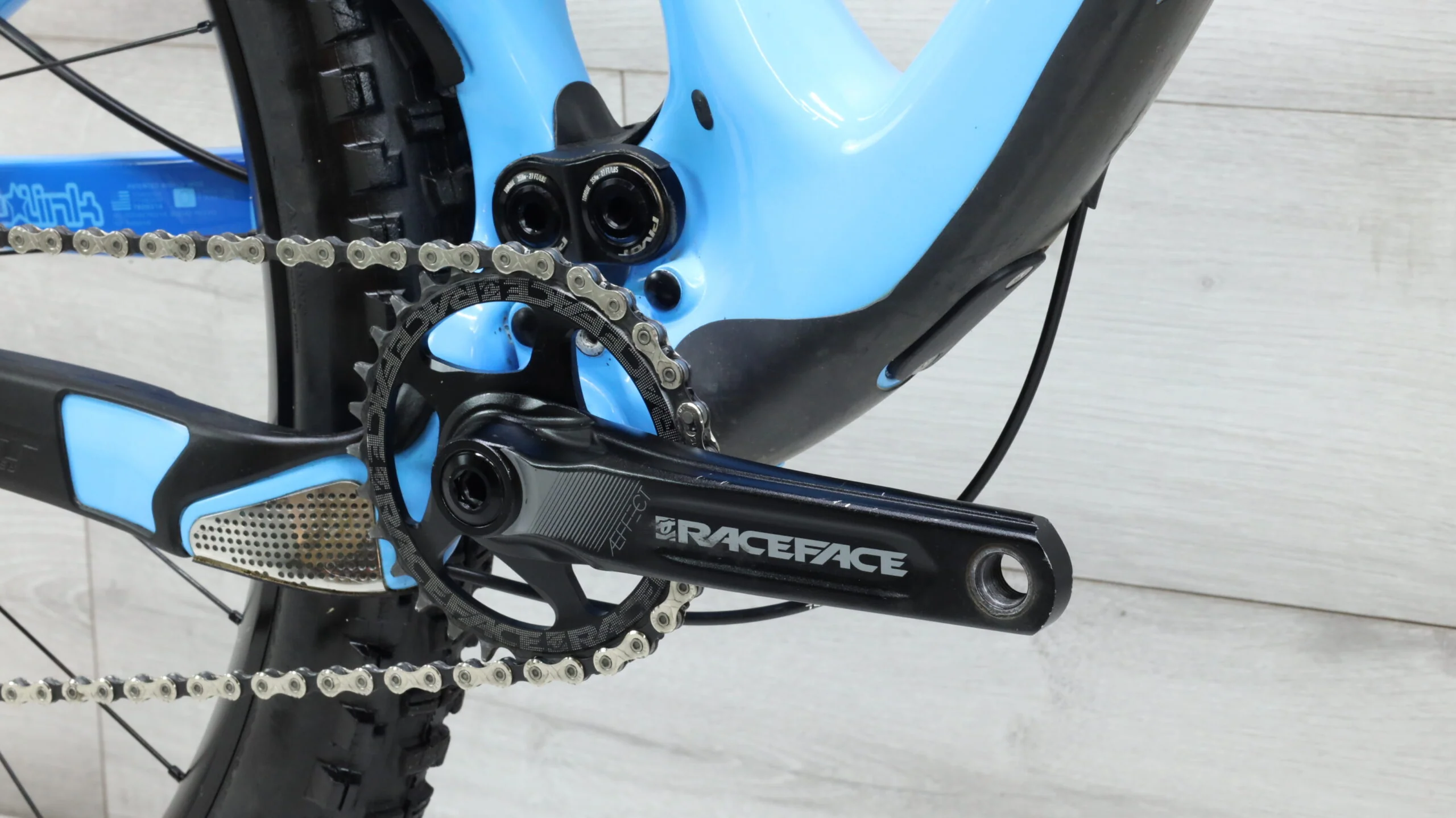 2018 Pivot Switchblade Pro Mountain Bike - X-Small - Image 5