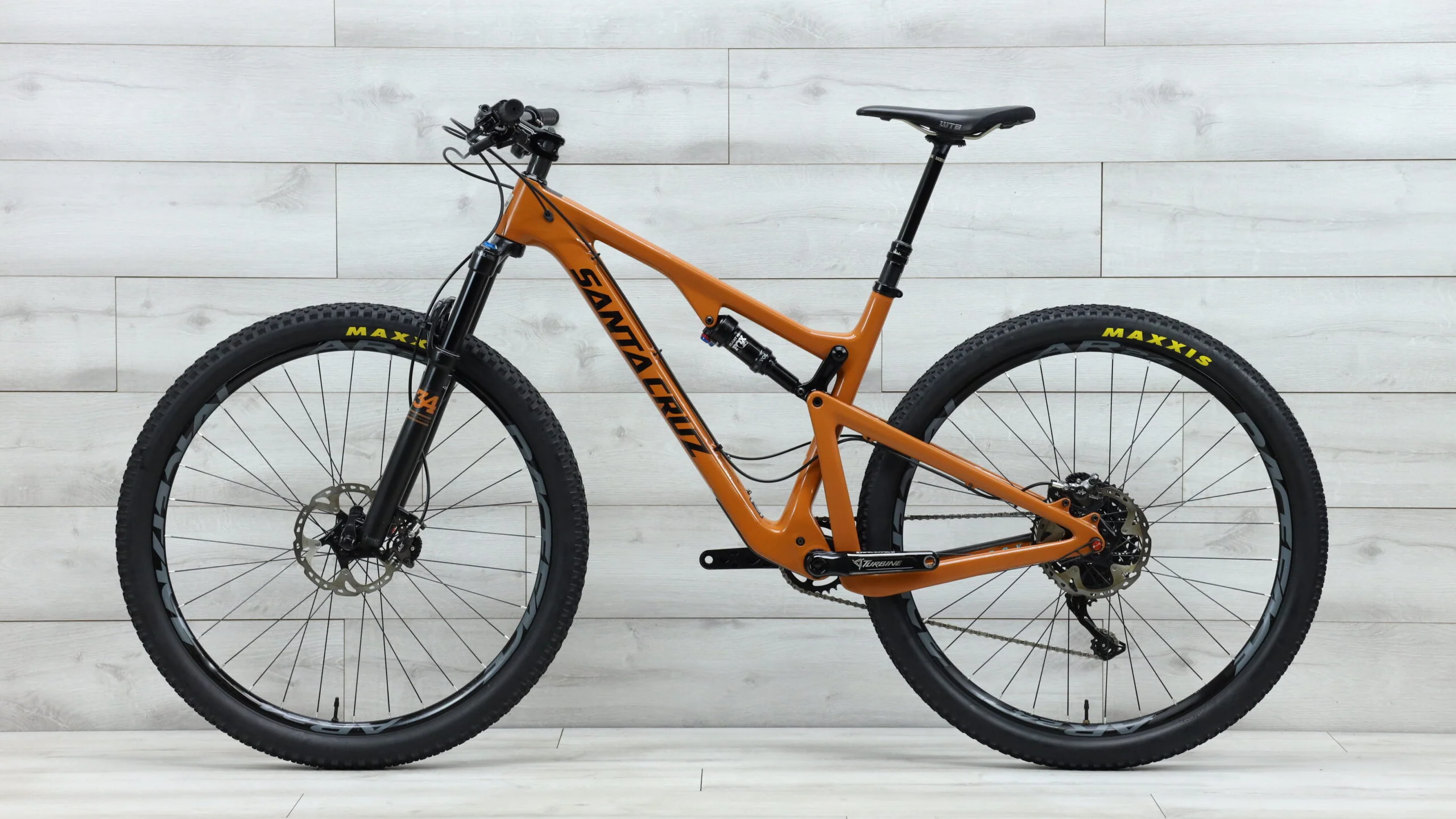 2018 Santa Cruz Tallboy 29 XE Carbon C Mountain Bike - Large - Image 2