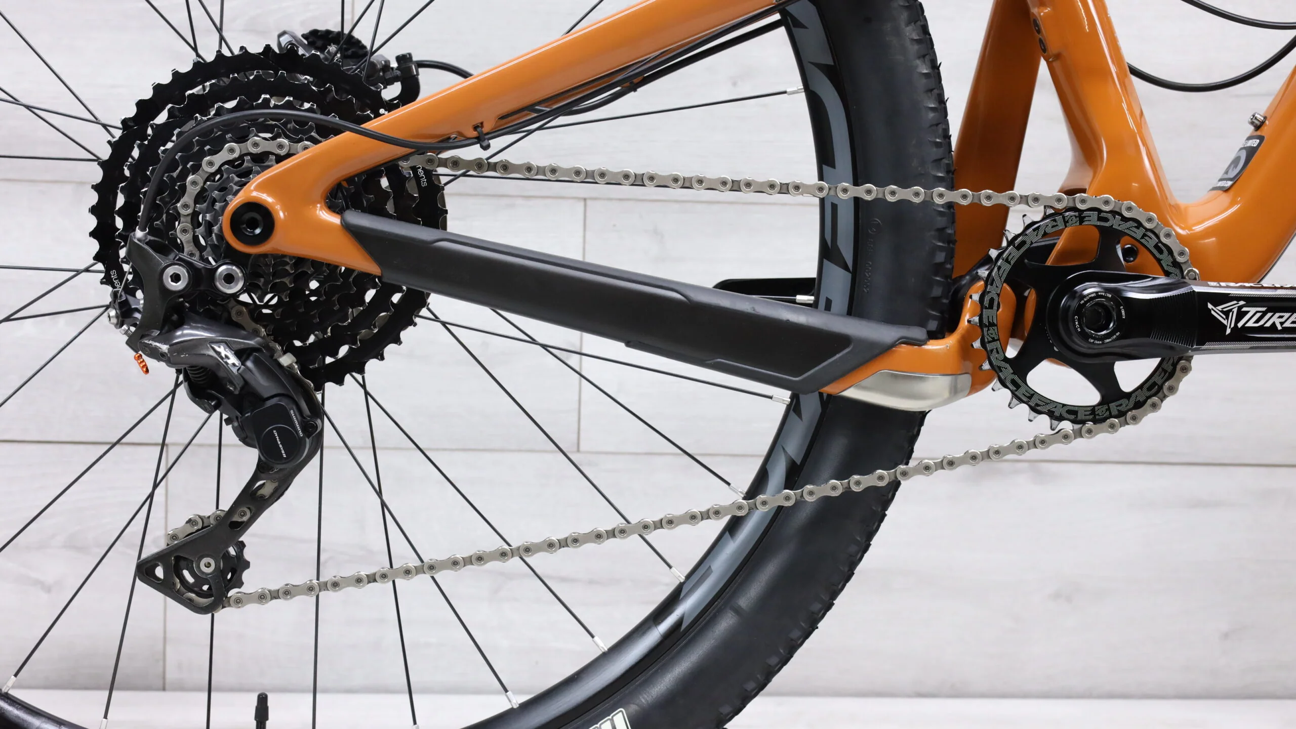 2018 Santa Cruz Tallboy 29 XE Carbon C Mountain Bike - Large - Image 4