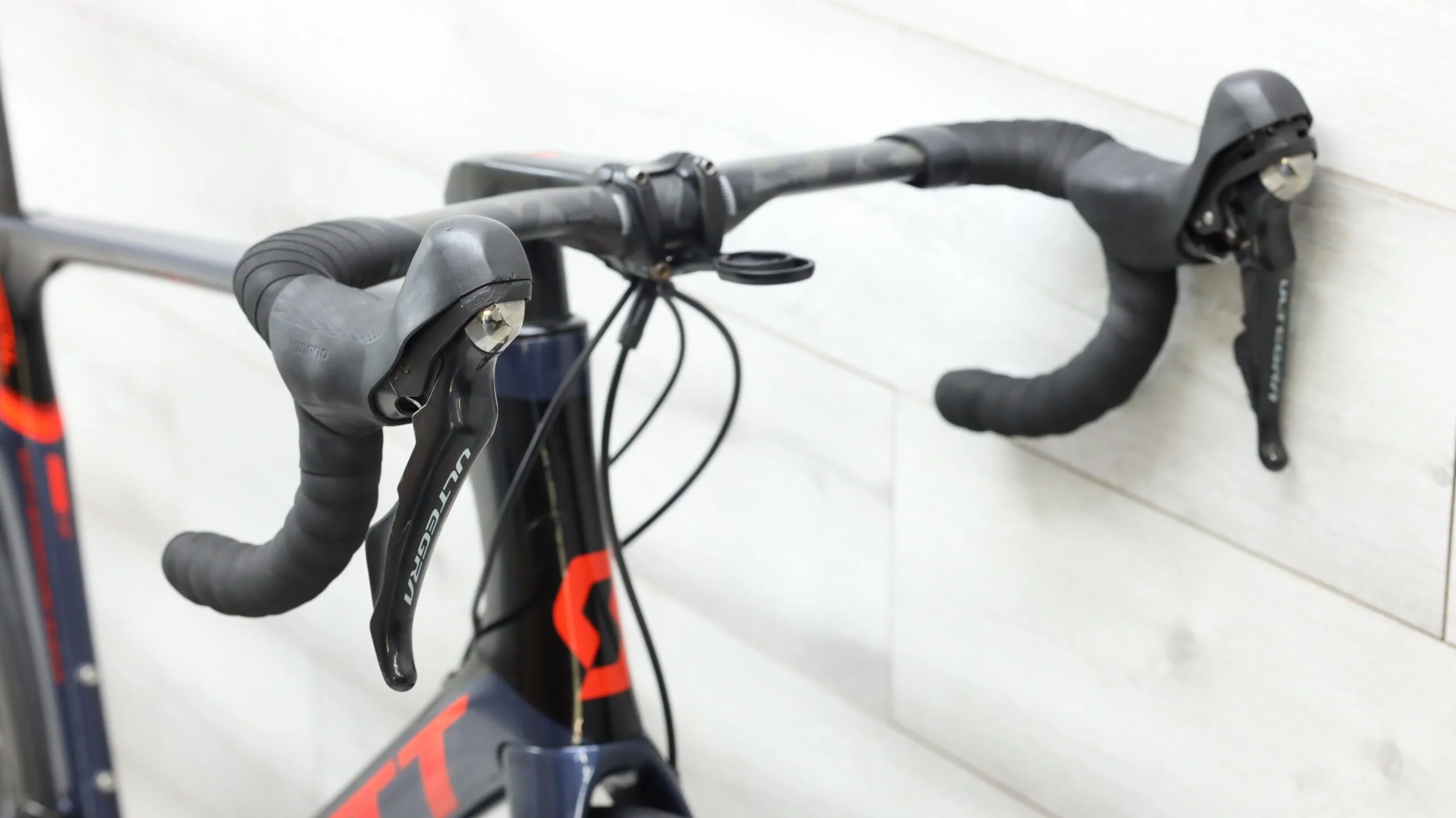 2018 Scott Foil 20 Disc  Road Bike - 58cm - Image 7