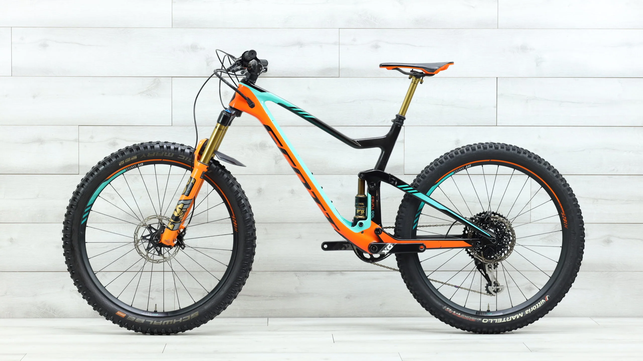 2018 Scott Genius 700 Tuned Mountain Bike - Large - Image 2