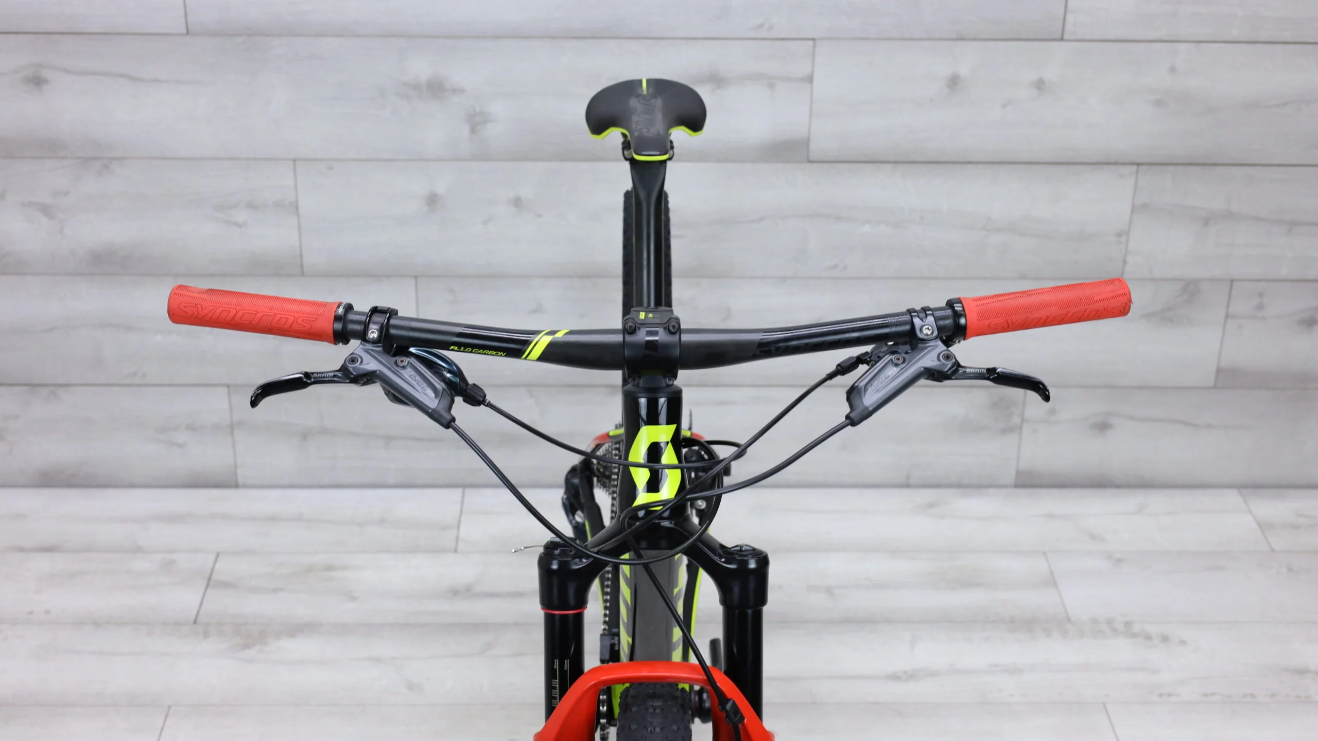 2018 Scott Scale RC 900 World Cup  Mountain Bike - Small - Image 9