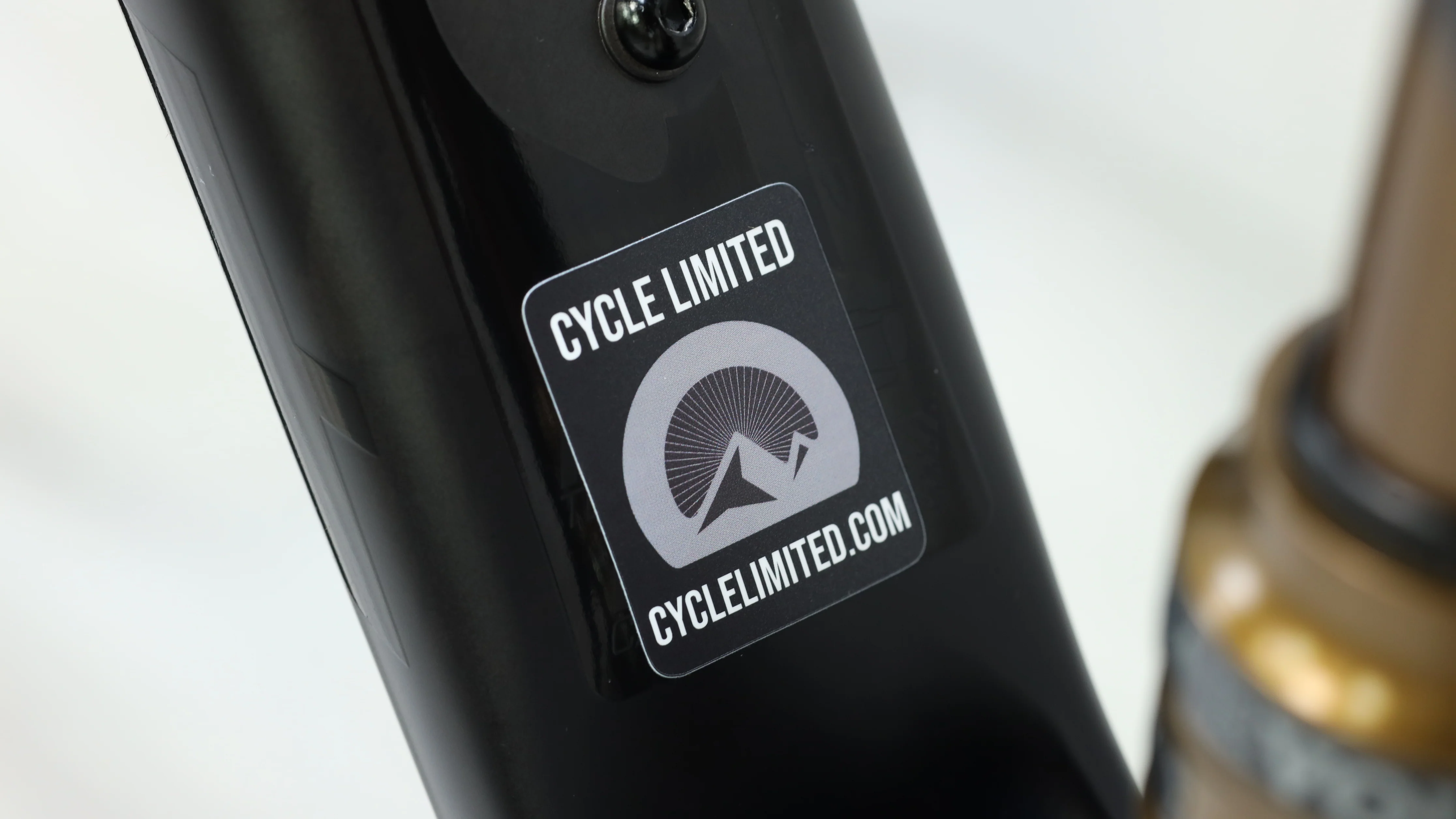2018 Scott Spark Ultimate Mountain Bike - Medium - Image 3