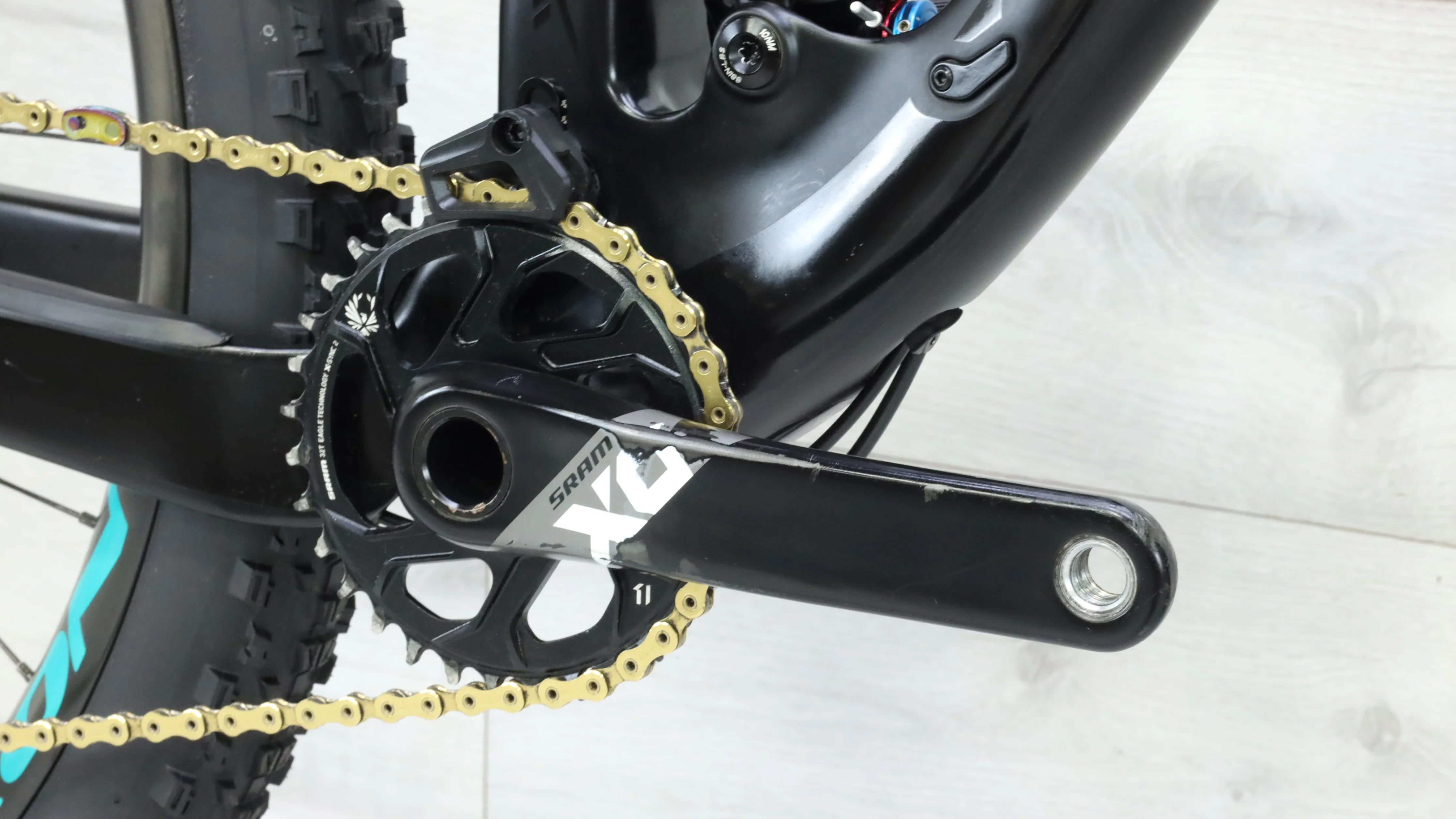 2018 Scott Spark Ultimate Mountain Bike - Medium - Image 5
