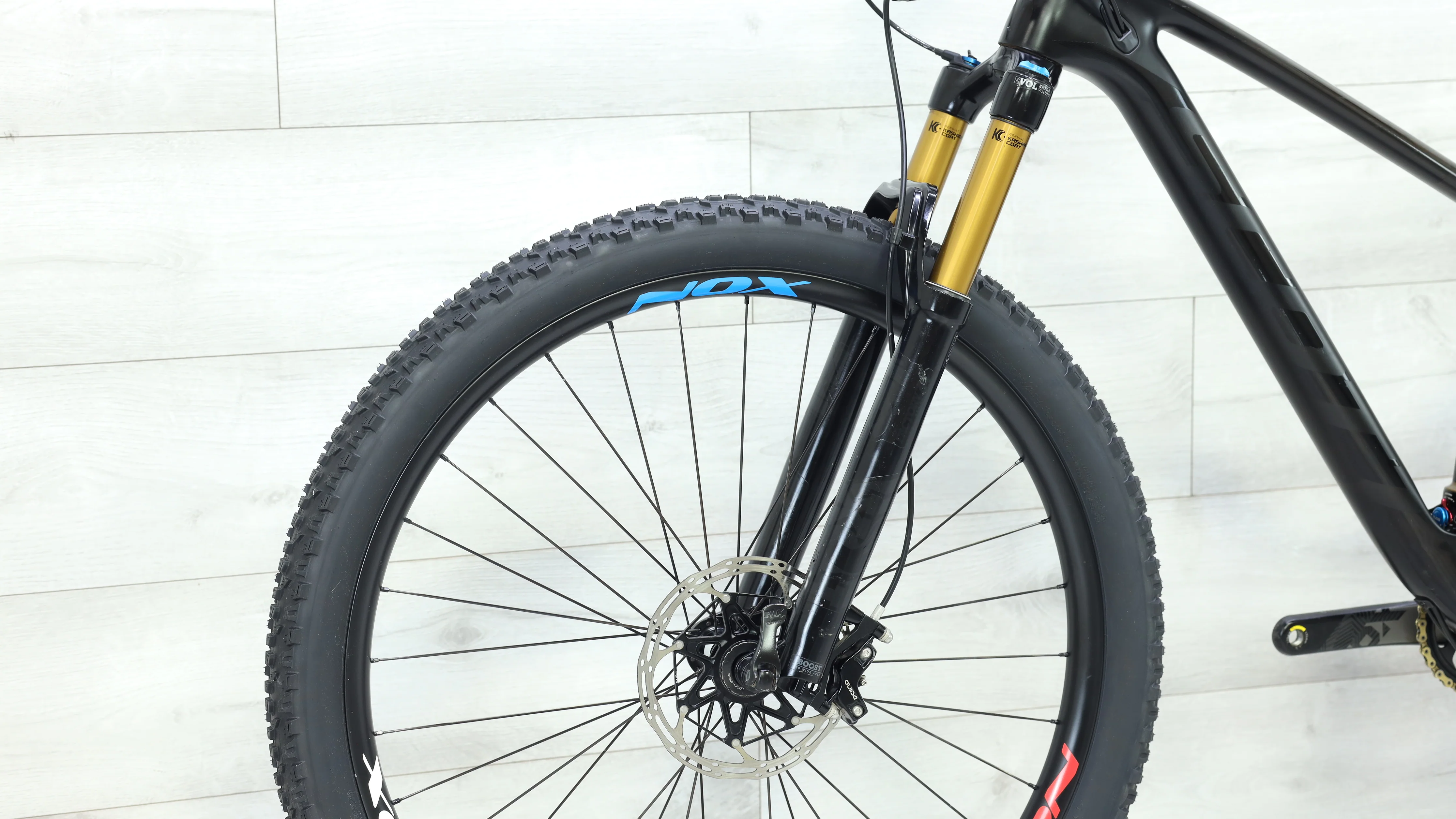 2018 Scott Spark Ultimate Mountain Bike - Medium - Image 8