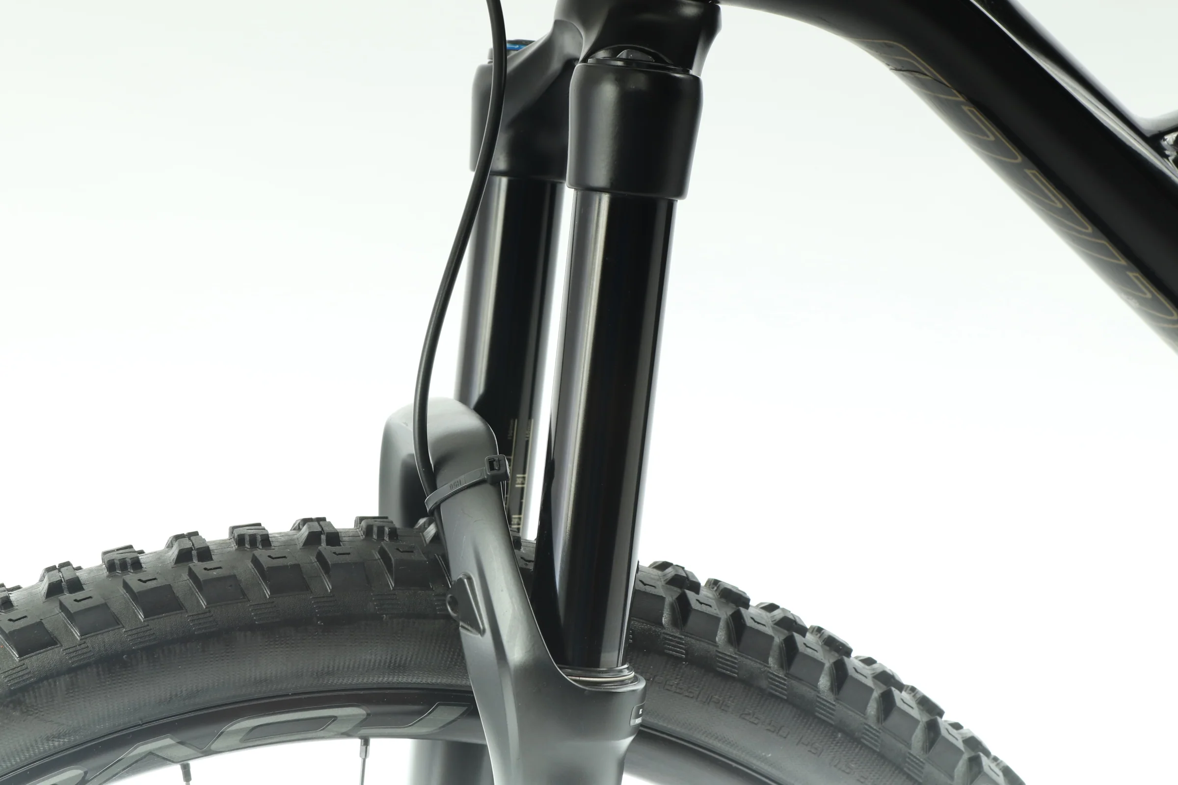 2018 Specialized Enduro Coil 29/6Fattie  Mountain Bike - Medium - Image 8