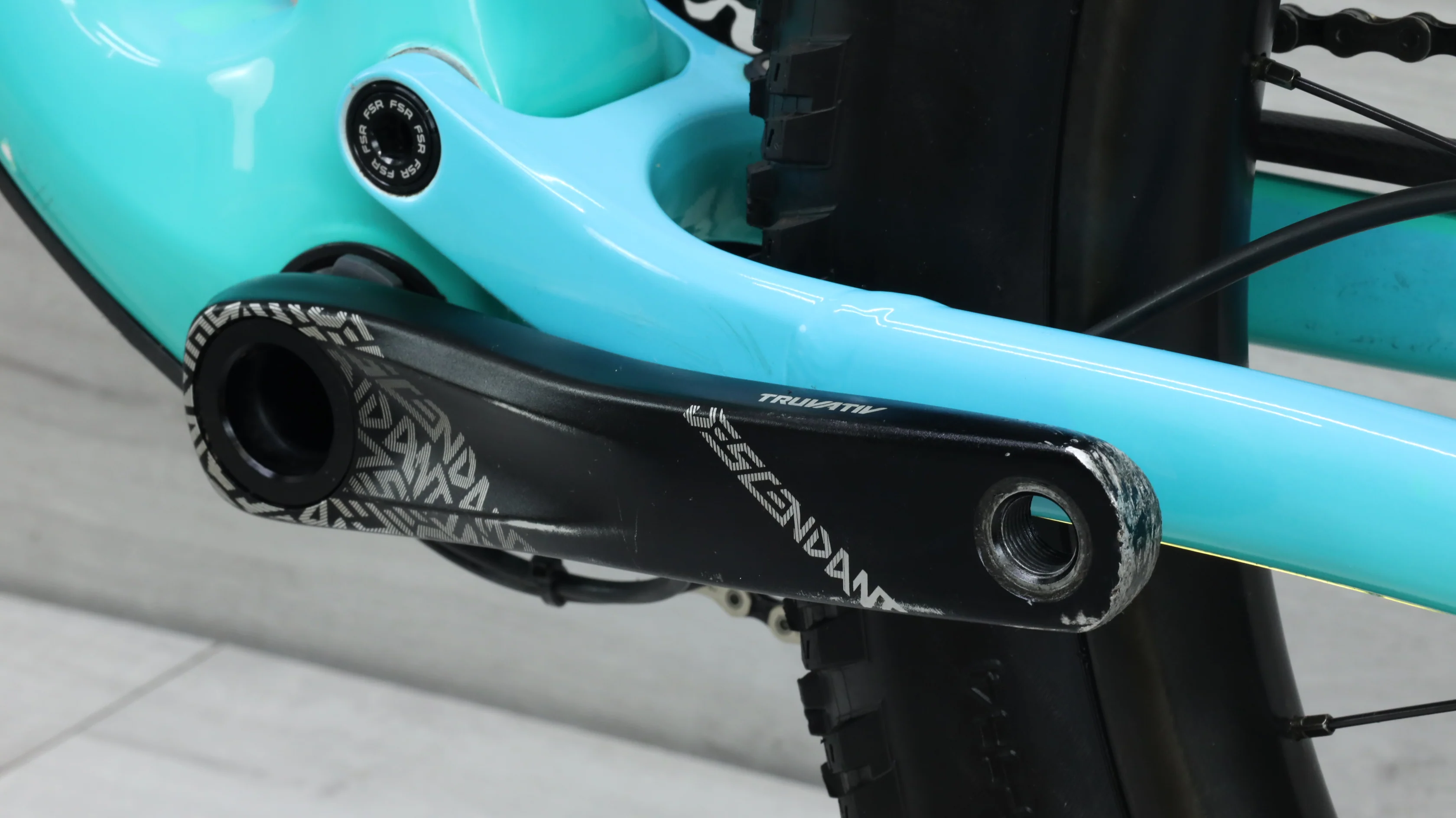 2018 Specialized Stumpjumper Expert 6Fattie Mountain Bike - Large - Image 6