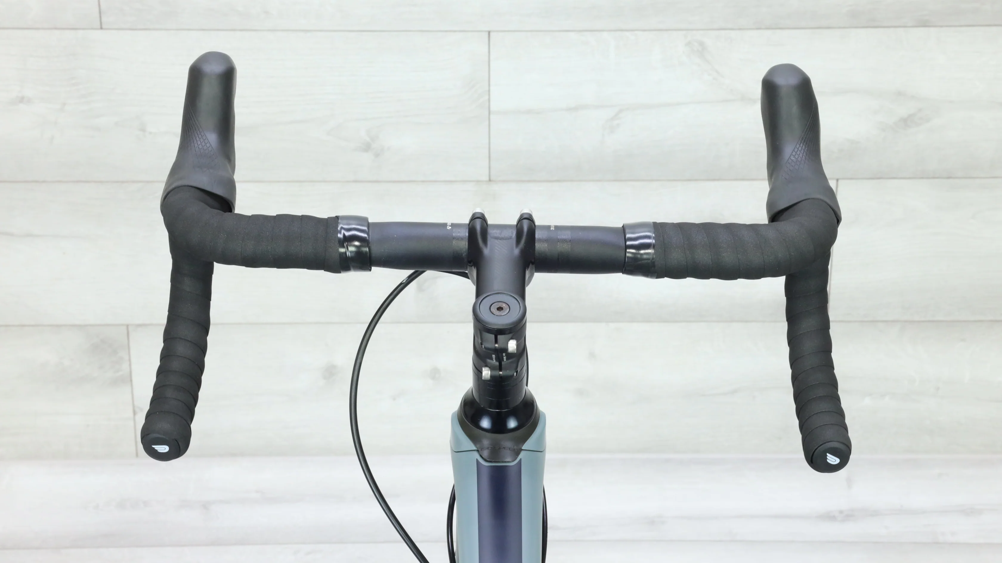 2018 Trek Domane SL 8 Disc Road Bike - 54cm - Image 11