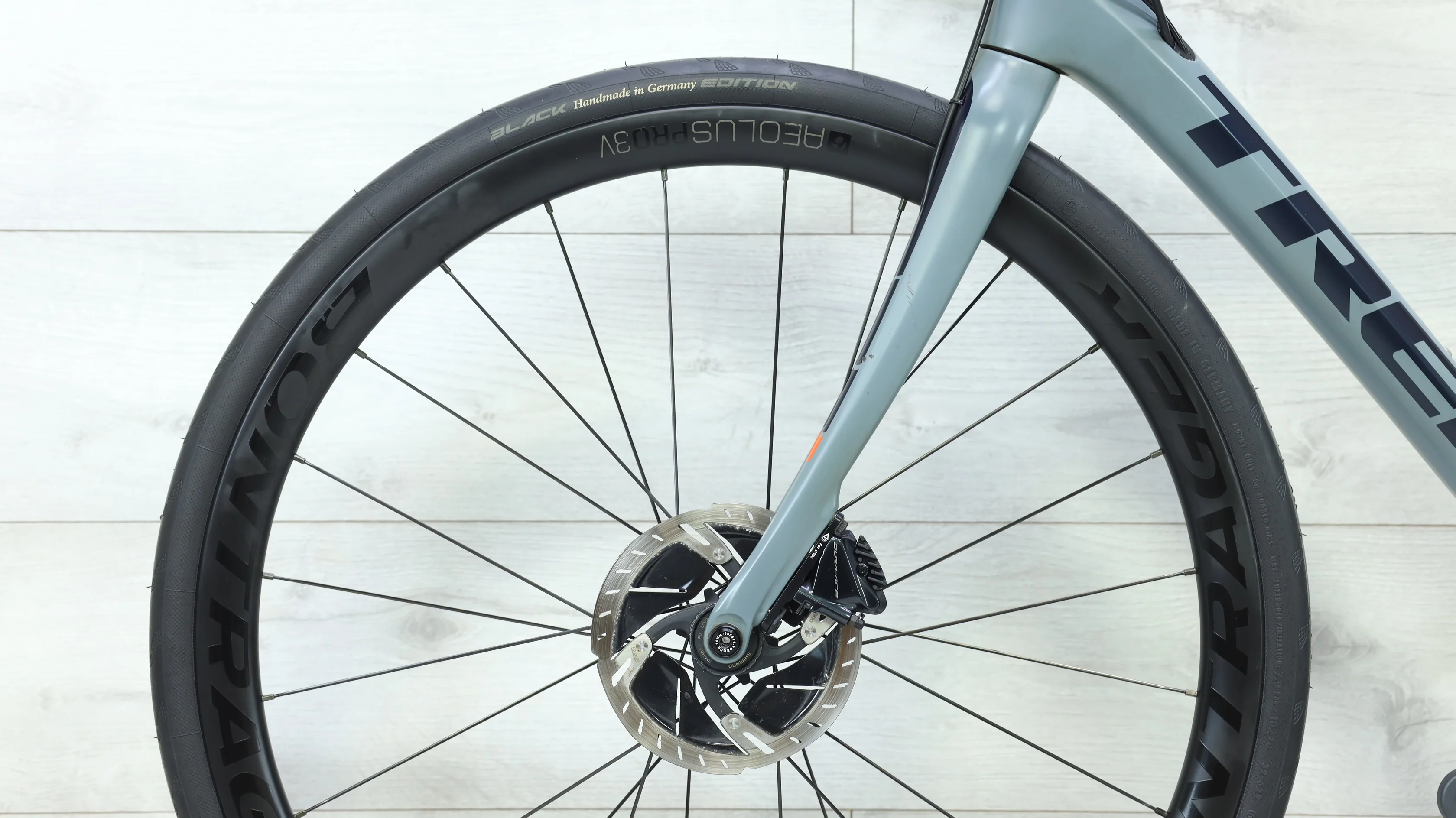 2018 Trek Domane SL 8 Disc Road Bike - 54cm - Image 12