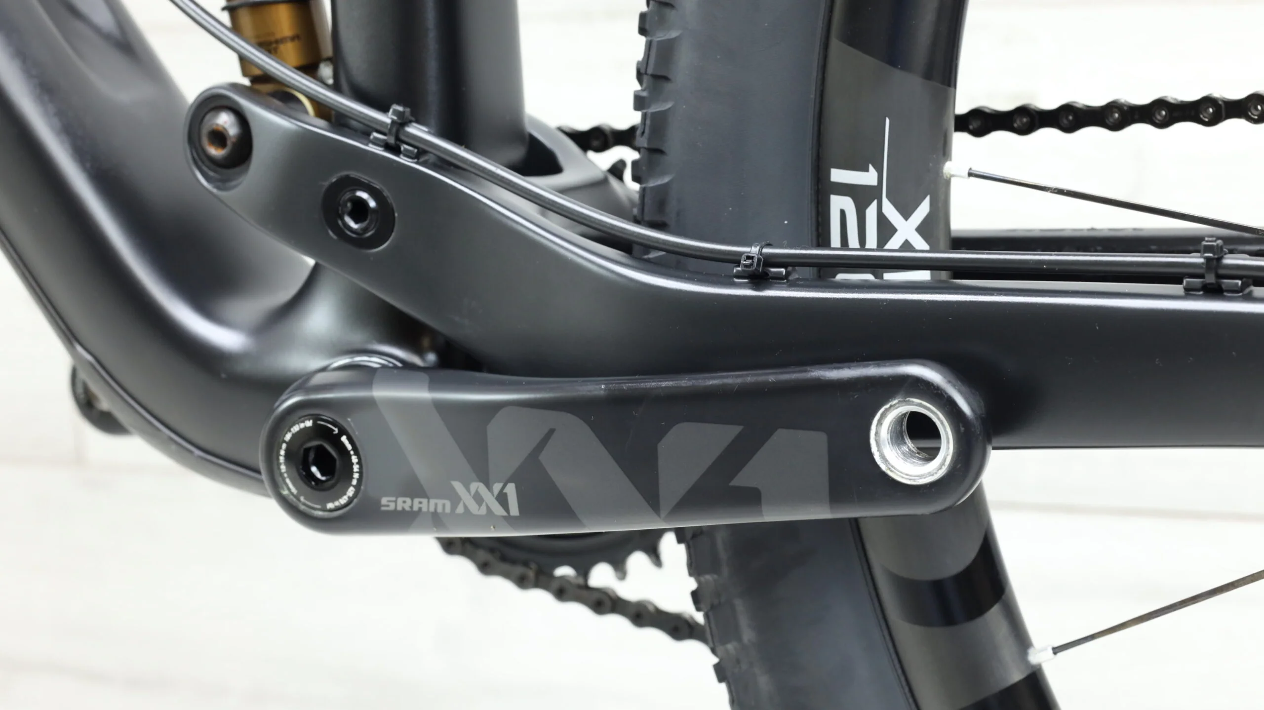 2018 Trek Fuel EX 9.9 29  Mountain Bike - Medium - Image 6