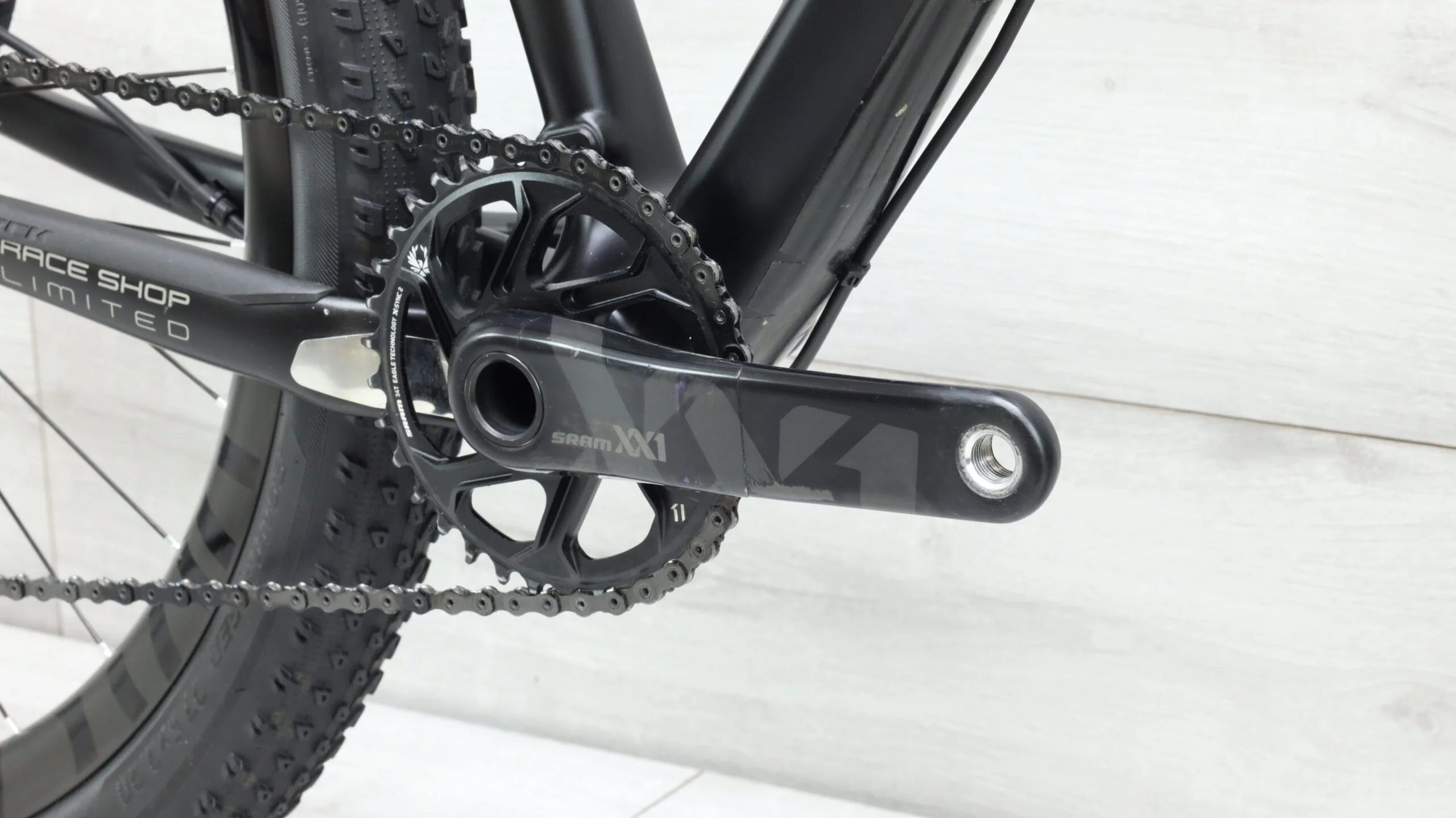 2018 Trek Procaliber 9.9 SL Race Shop Limited Mountain Bike - Small - Image 5