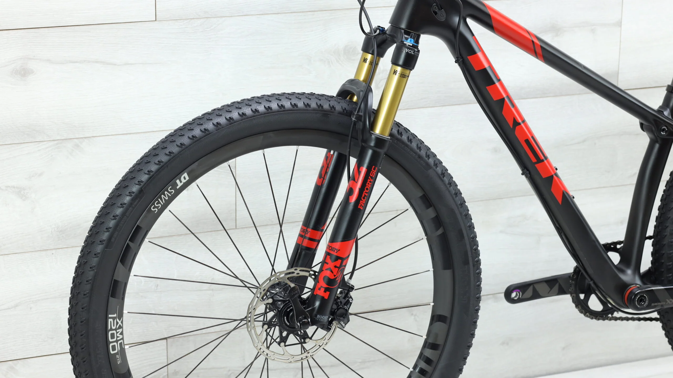 2018 Trek Procaliber 9.9 SL Race Shop Limited Mountain Bike - Small - Image 8