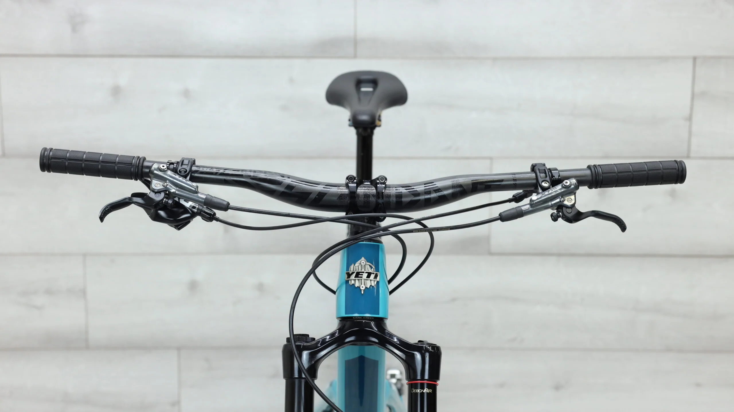 2018 Yeti SB5.5  Mountain Bike - Medium - Image 11