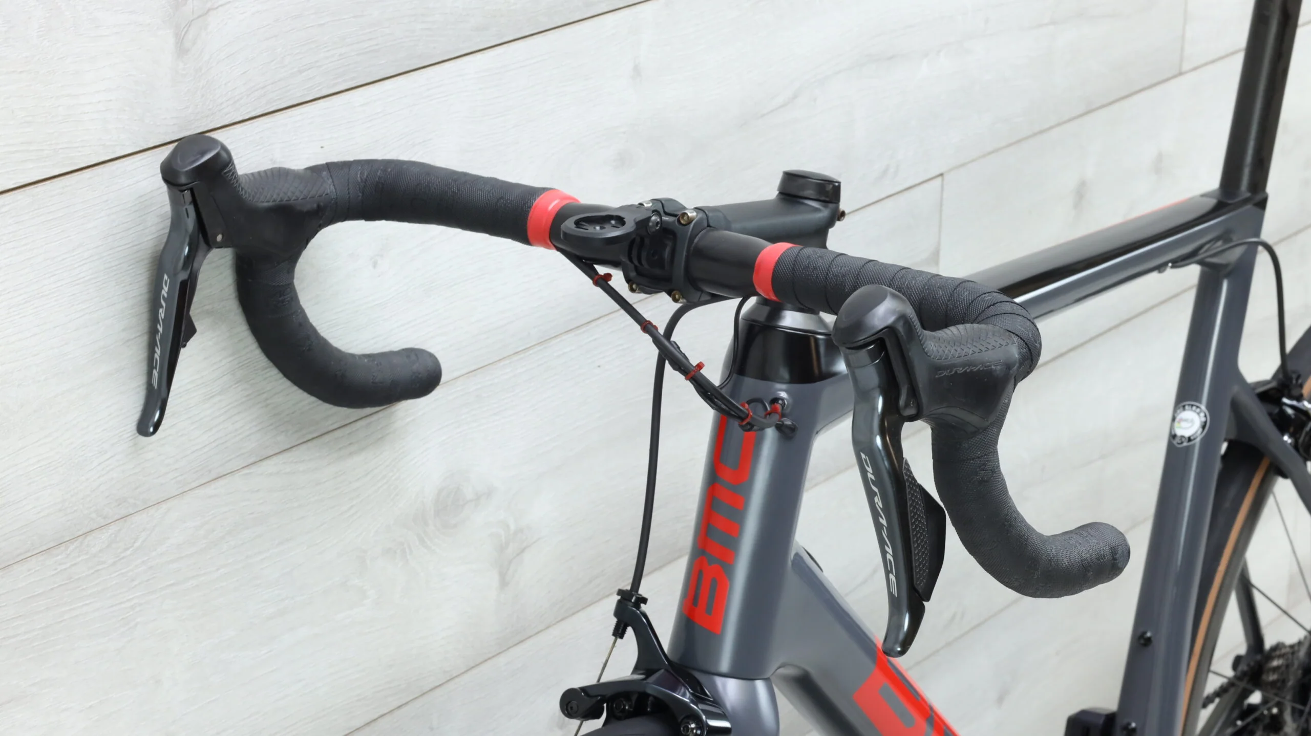 2019 BMC Teammachine SLR01 ONE Road Bike - 58cm - Image 8