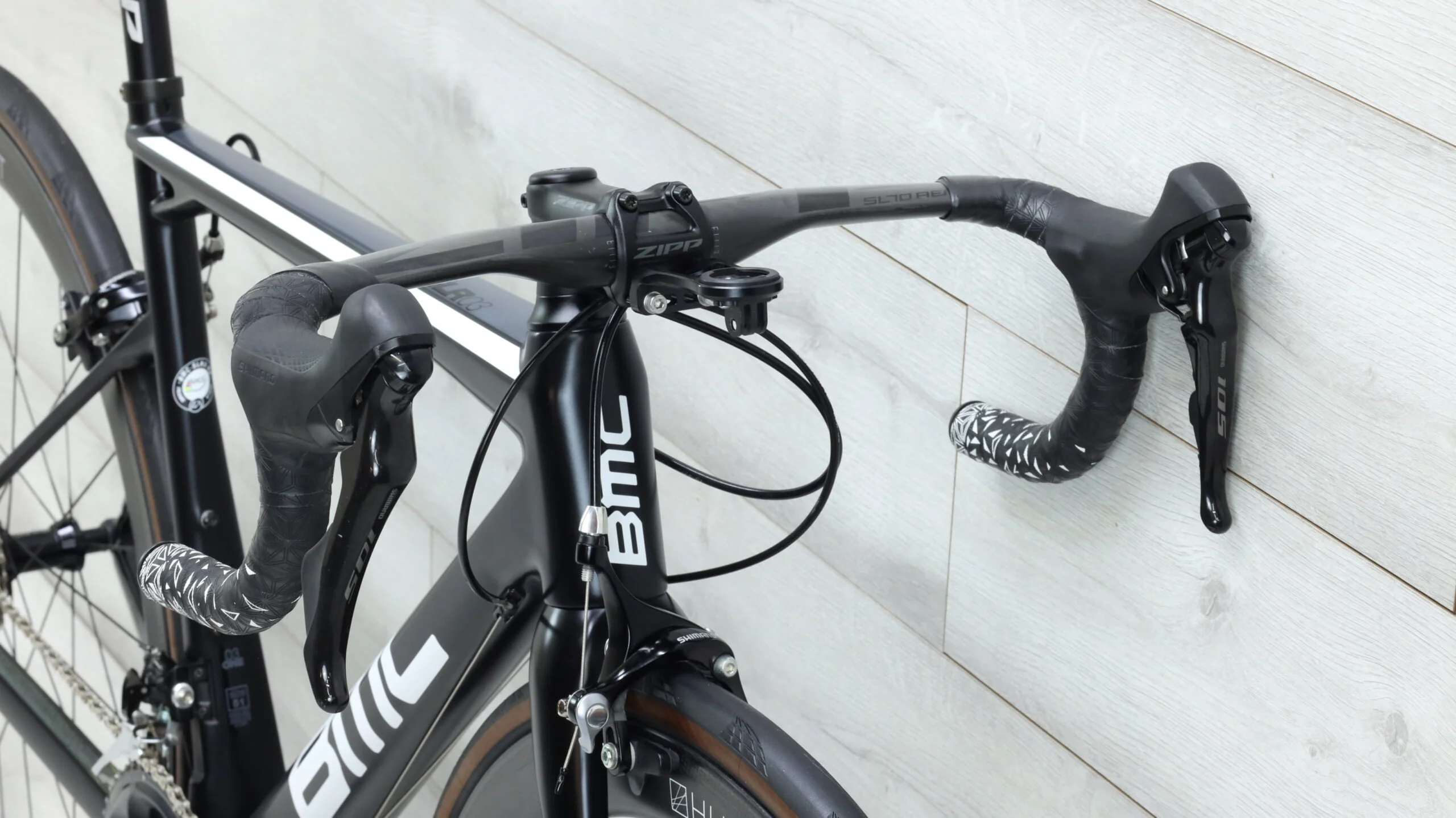 2019 BMC Teammachine SLR03 ONE  Road Bike - 51cm - Image 7