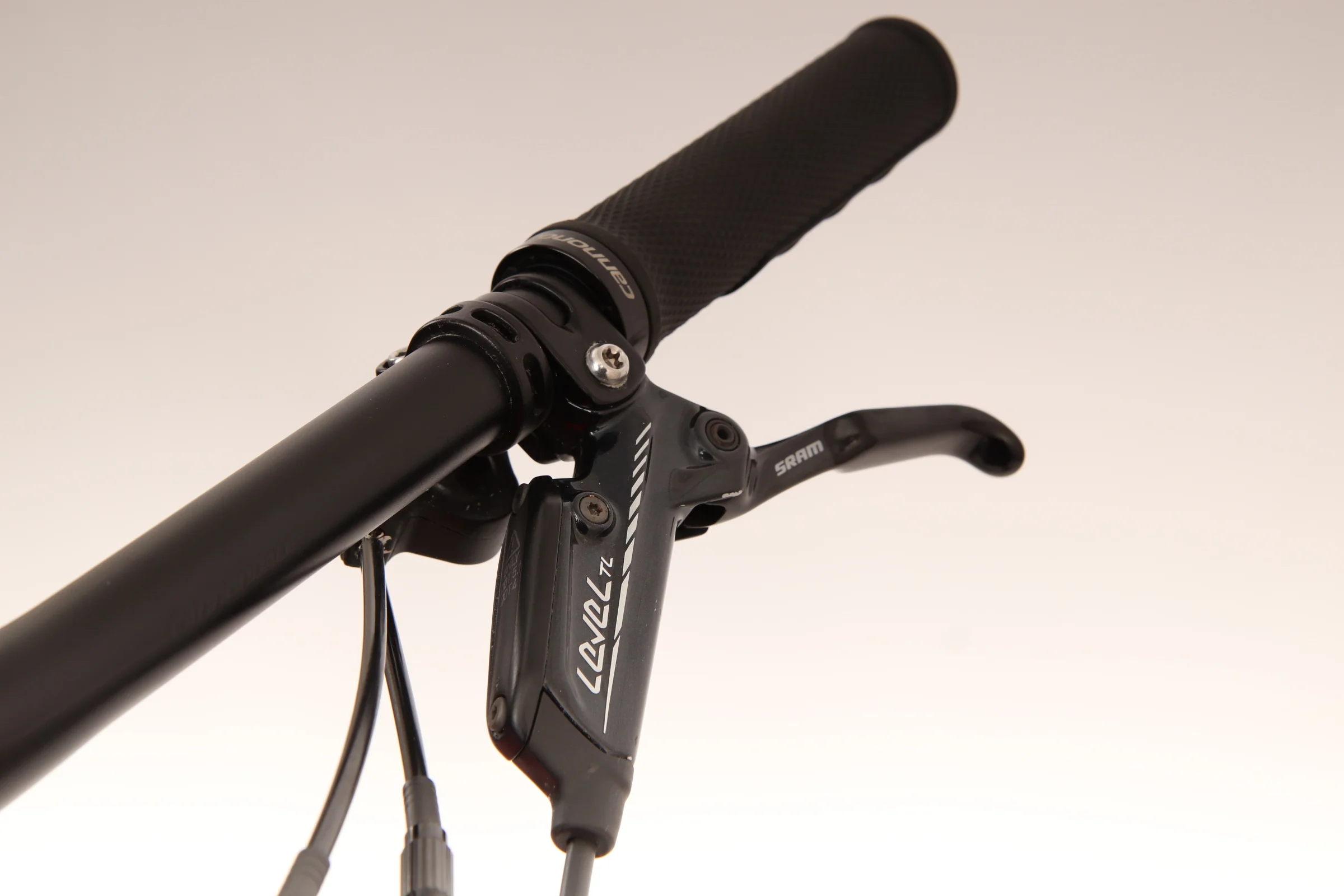 2019 CANNONDALE SCALPEL-SI CARBON 3  Mountain Bike - Large - Image 10