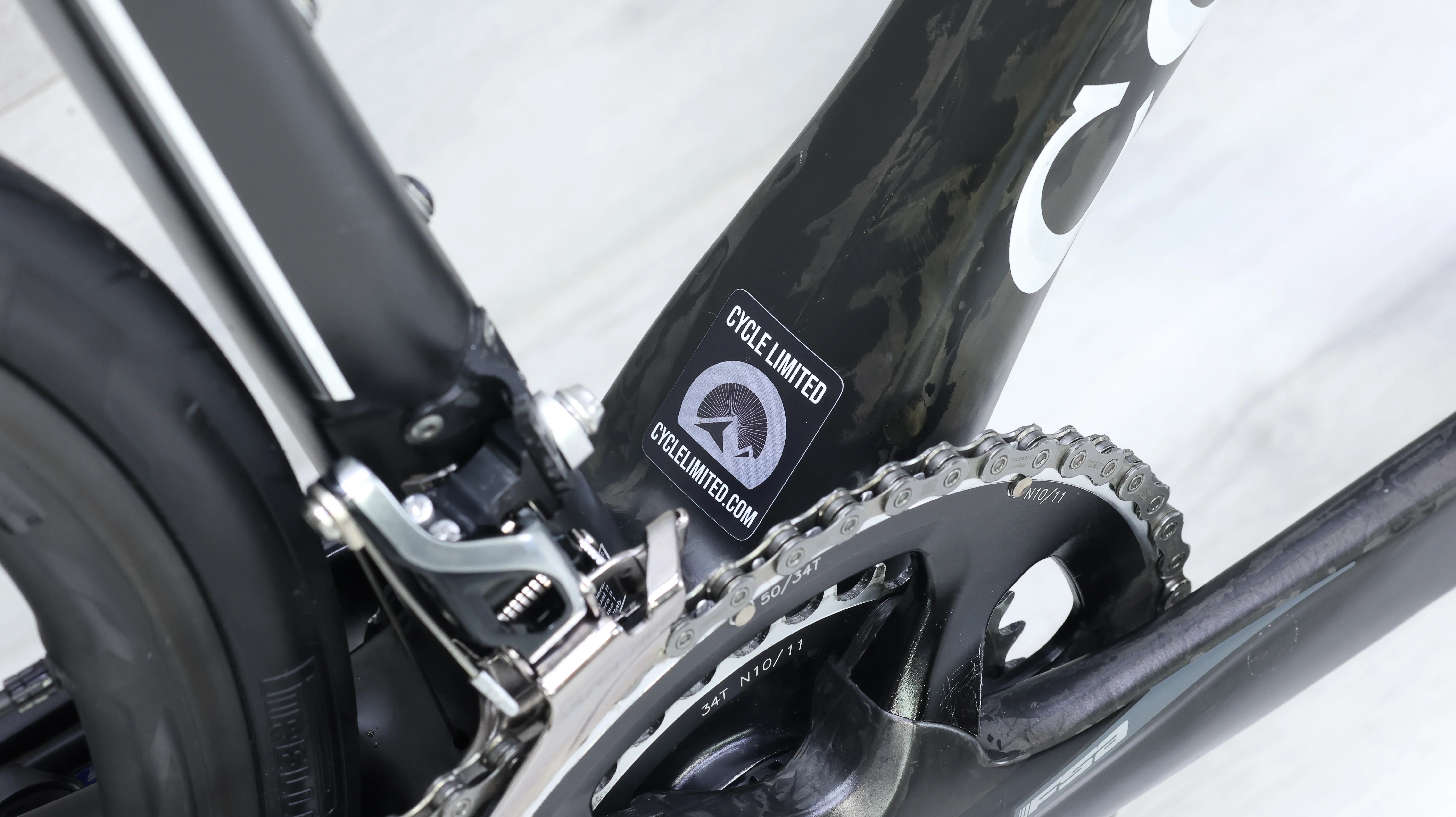 2019 Colnago V1-R Road Bike - 52cm - Image 3