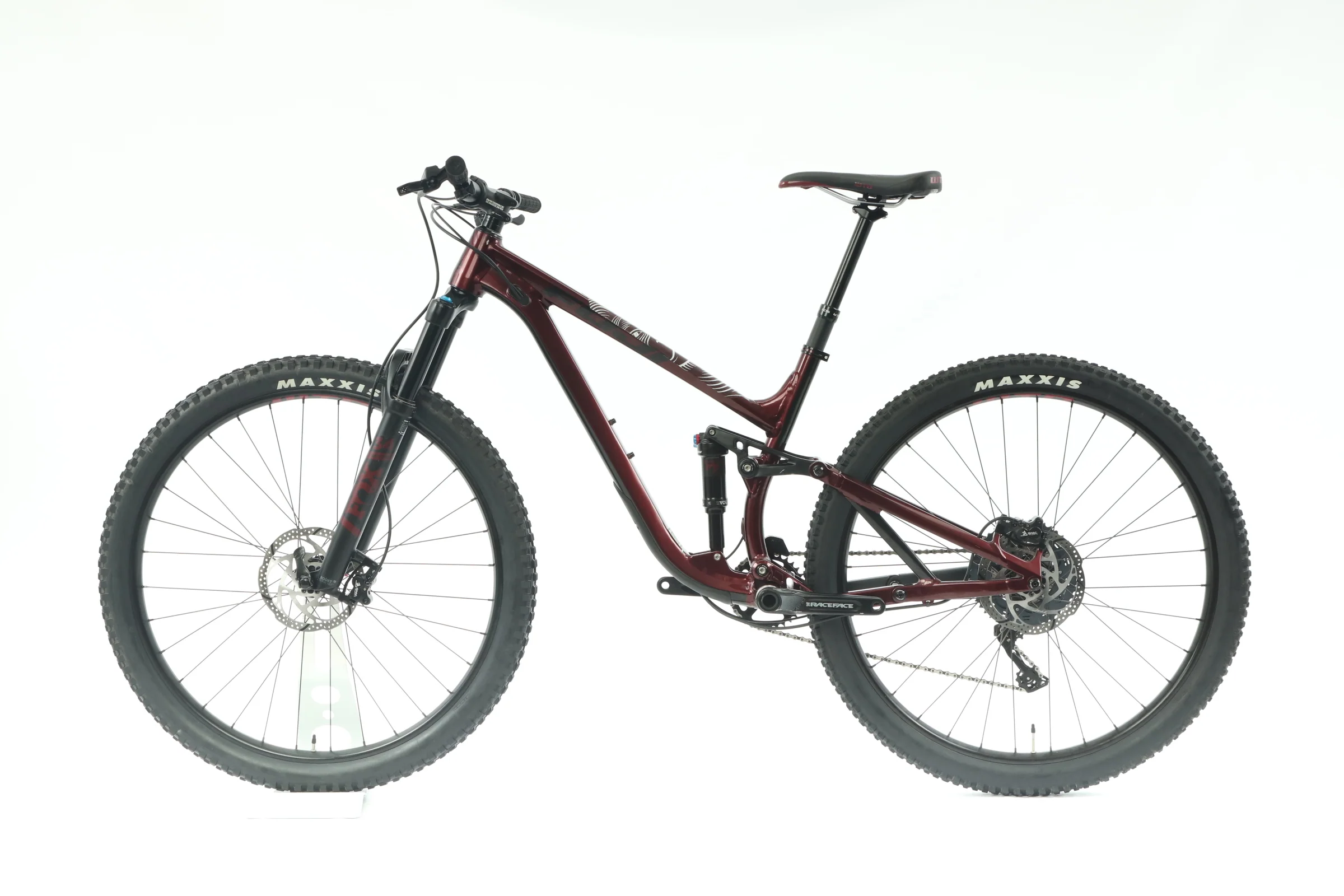 2019 Fuji Rakan 29 1.3  Mountain Bike - Medium - Image 2
