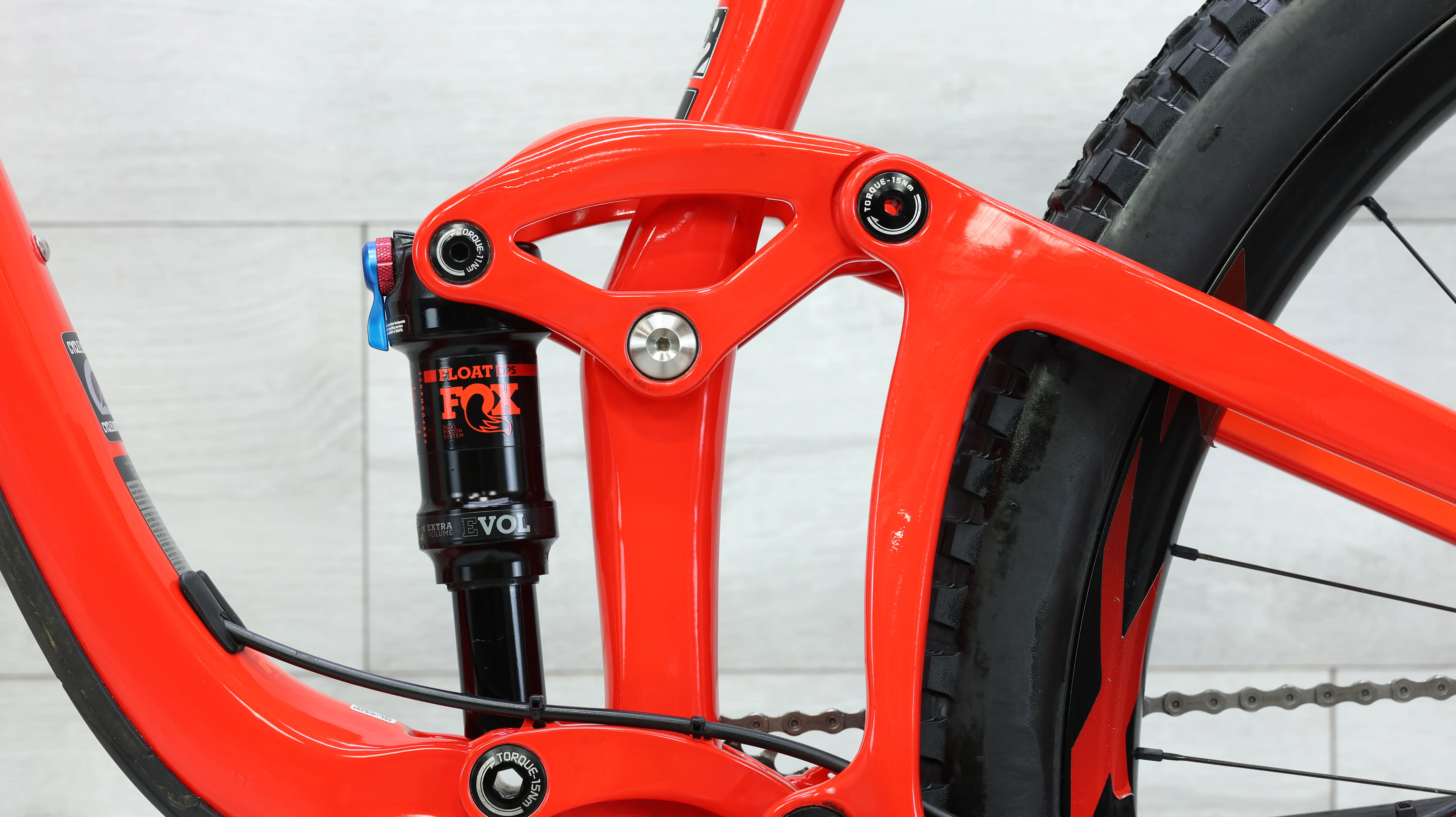 2019 Giant Trance Advanced Pro 29 2 Mountain Bike - Small - Image 9