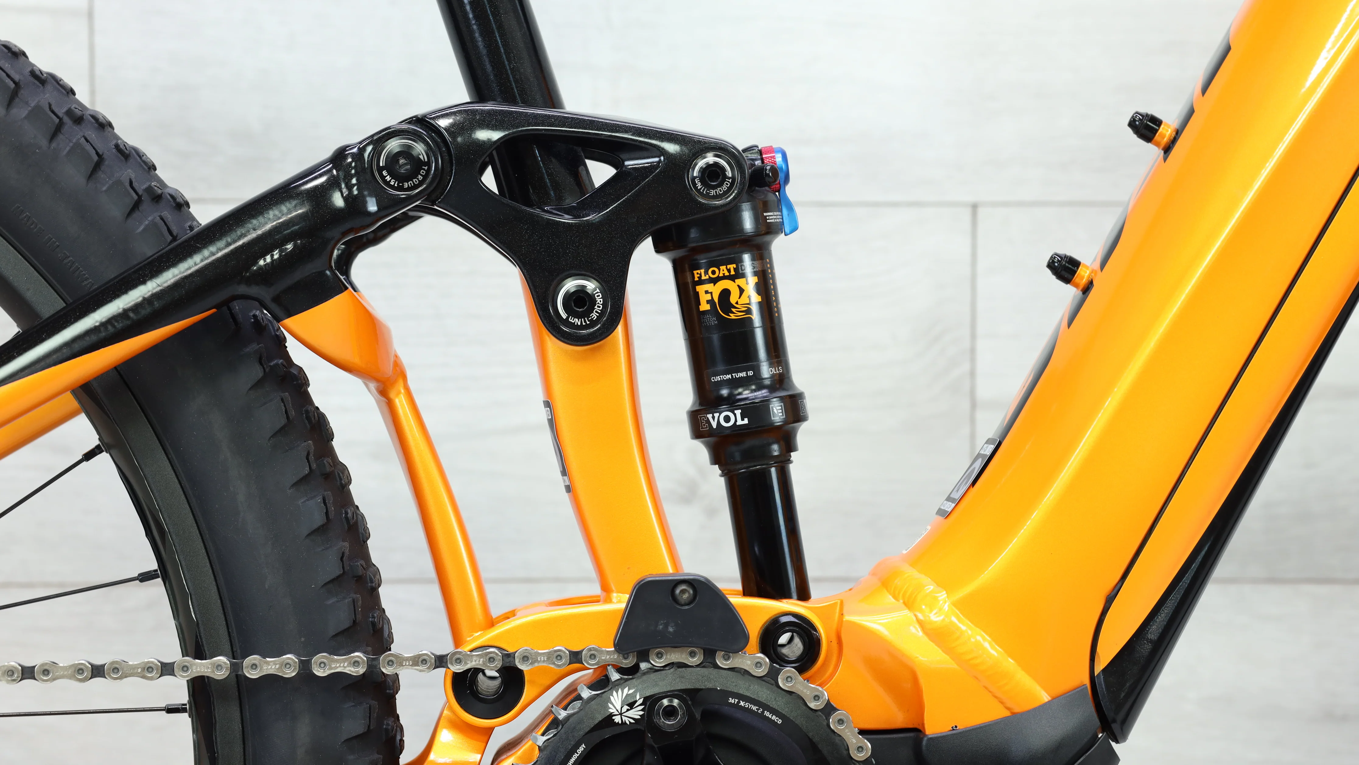 2019 Giant Trance E+ 1 Pro Mountain E-Bike - Large - Image 9
