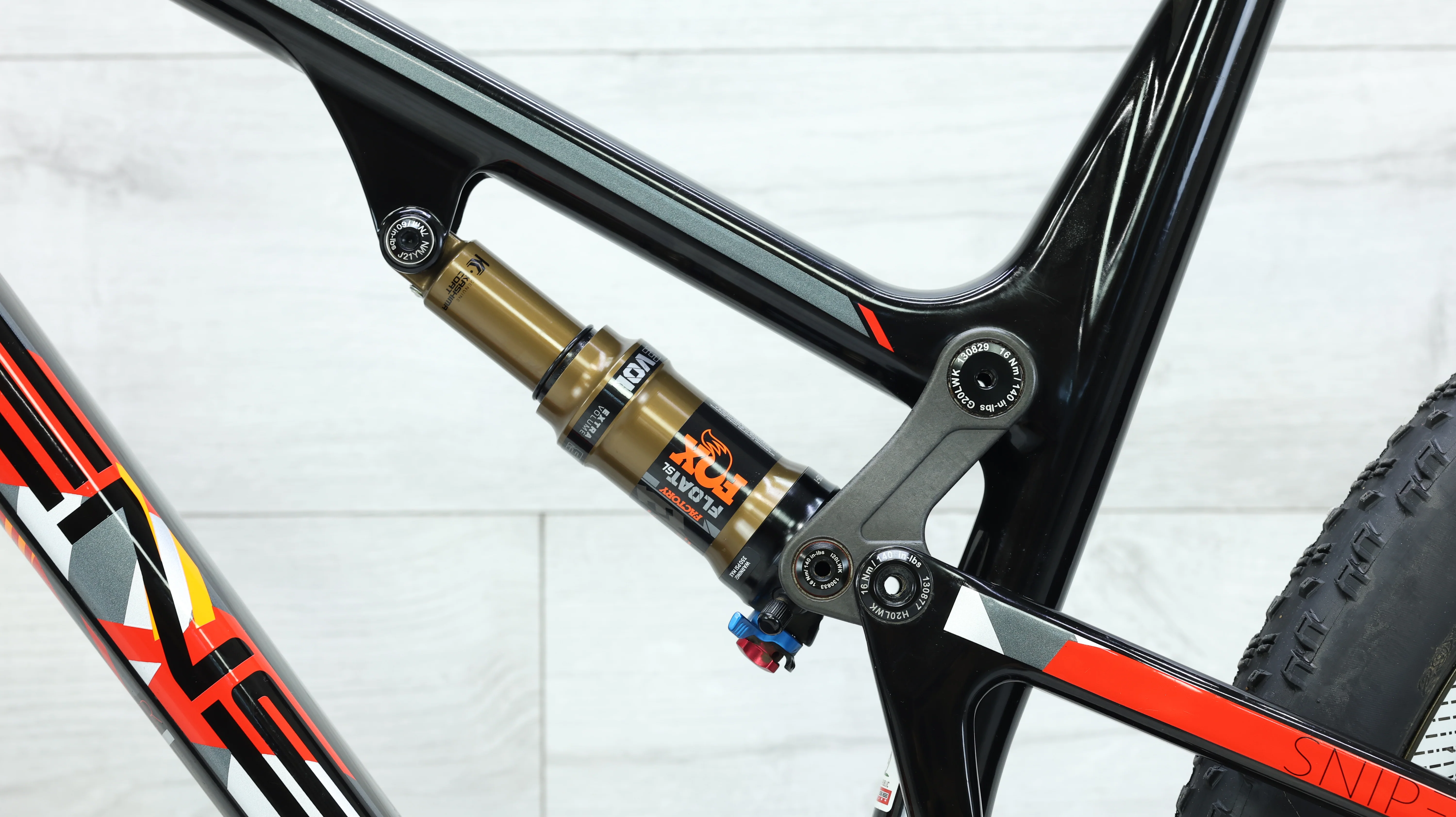2019 Intense Sniper XC Elite Mountain Bike - Large - Image 11