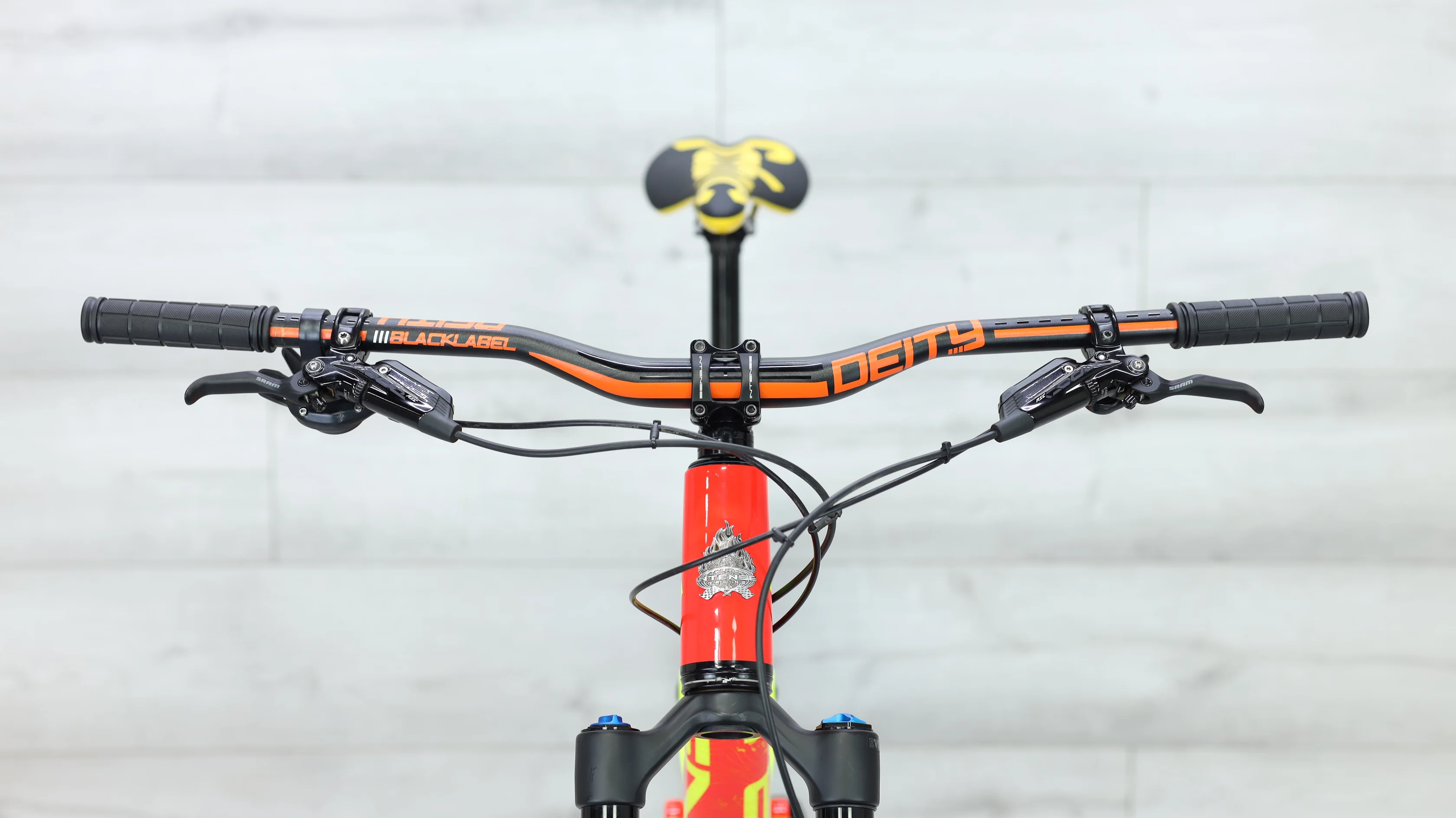 2019 Intense Tracer Mountain Bike - X-Large - Image 11