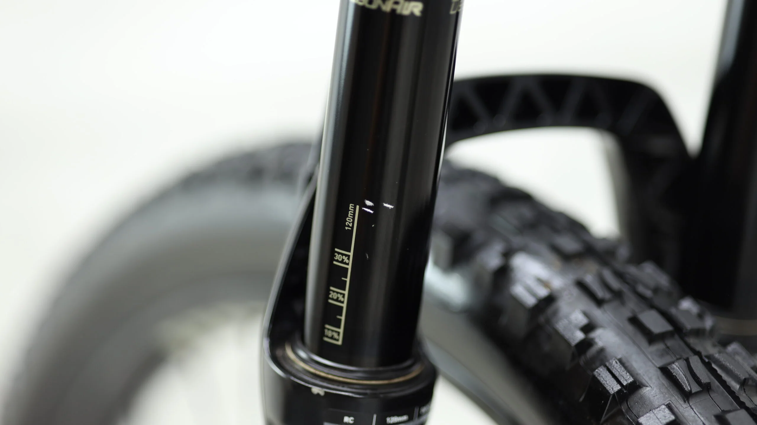 2019 Kona Honzo CR  Mountain Bike - Large - Image 14