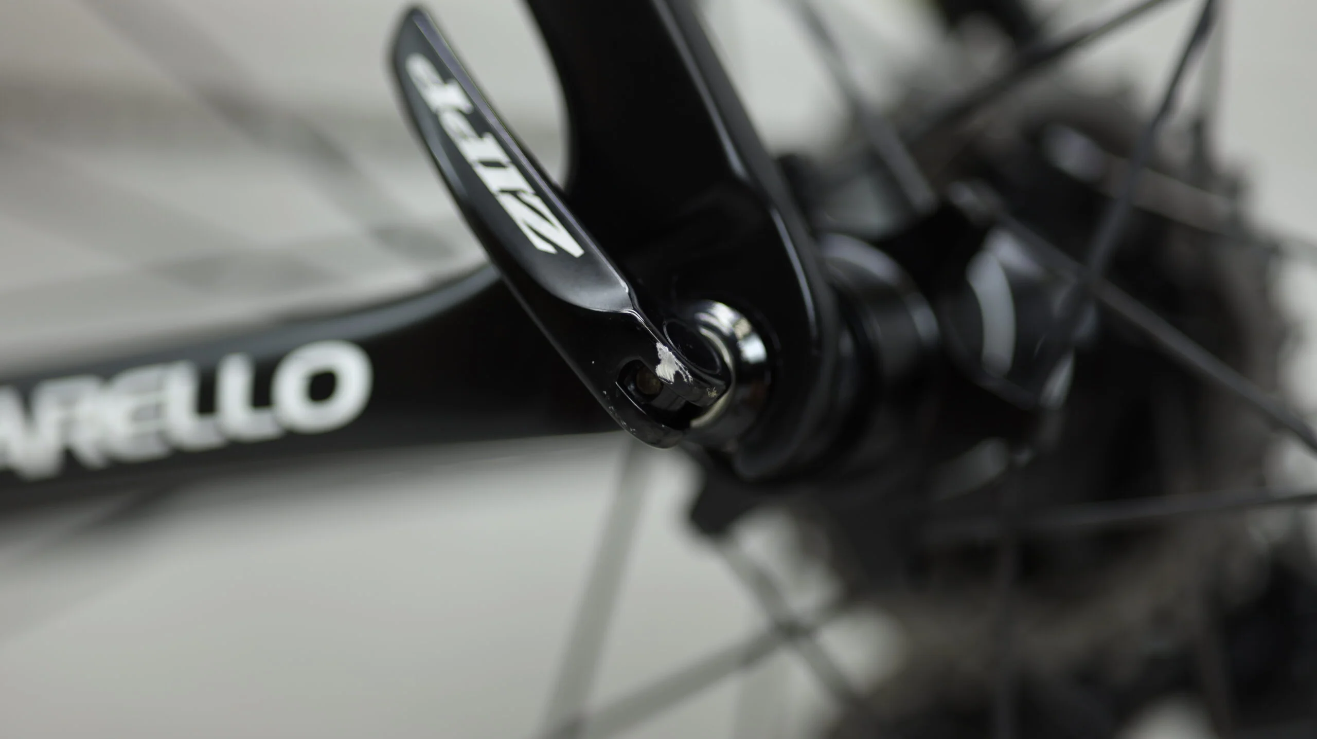 2019 Pinarello Dogma F10 Daytona Pro+ Road Bike - 51.5cm - Image 13