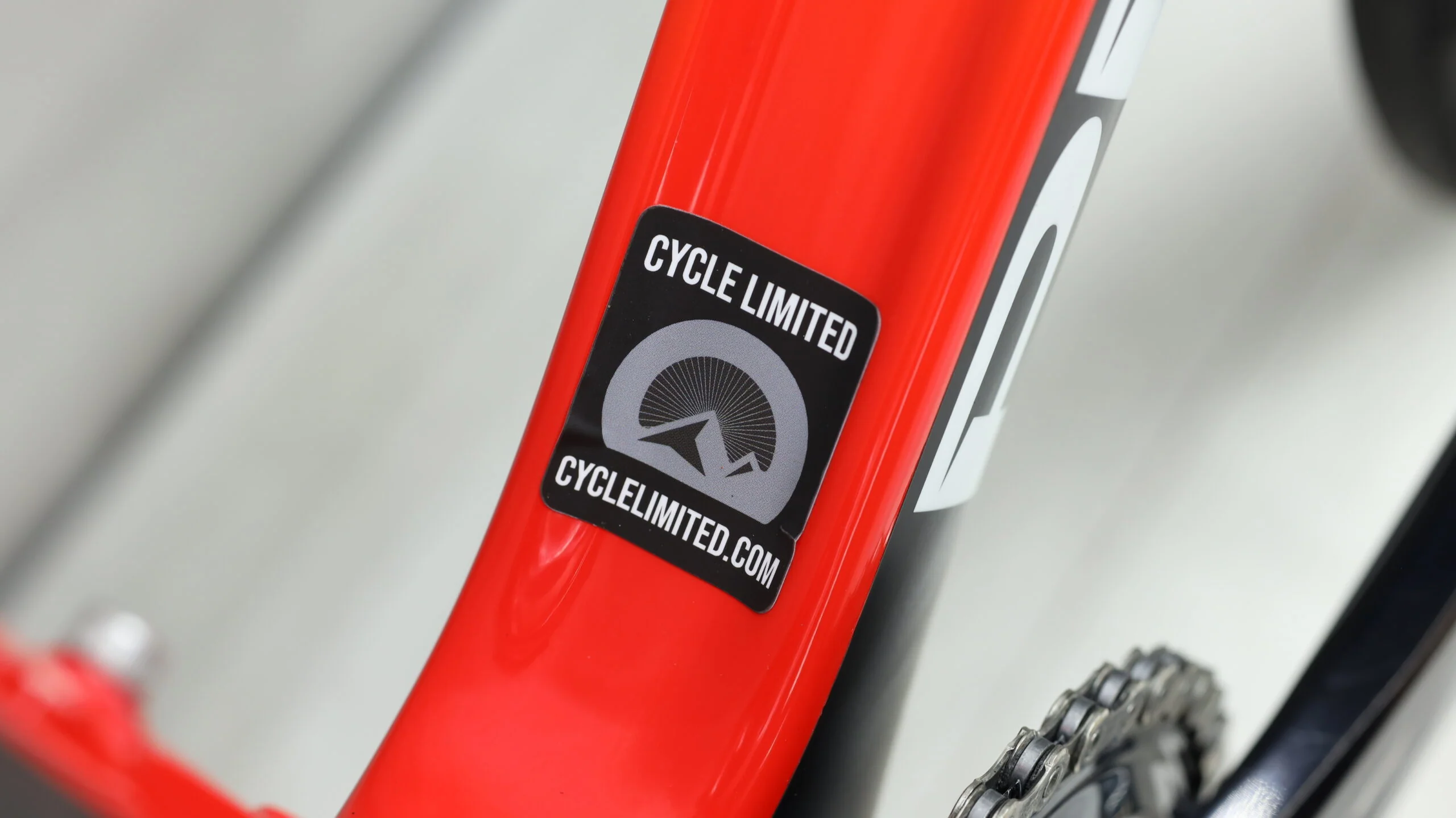 2019 Pinarello Dogma F10 Daytona Pro+ Road Bike - 51.5cm - Image 3