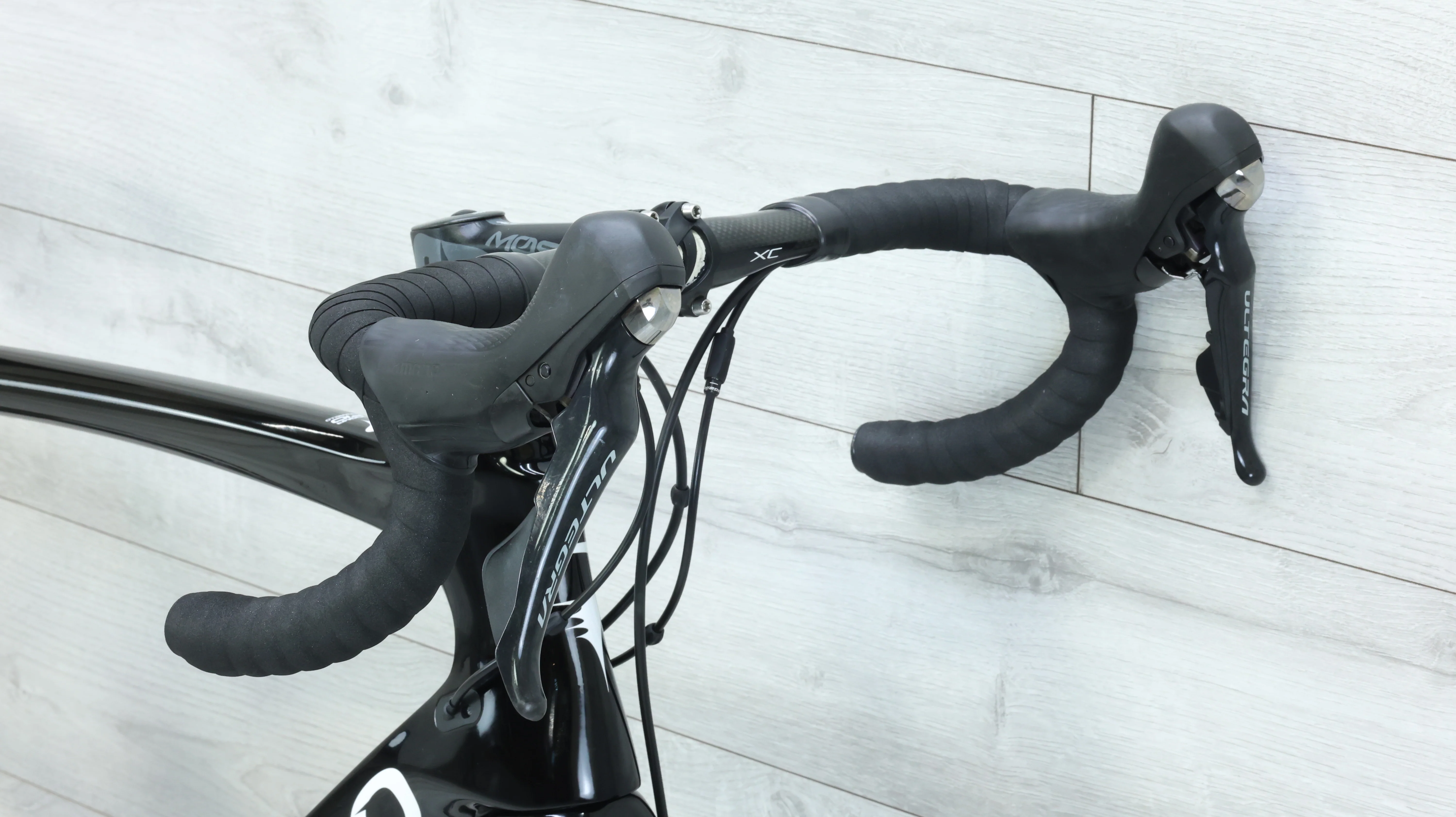 2019 Pinarello Dogma F10 Disk Road Bike - 56cm - Image 10
