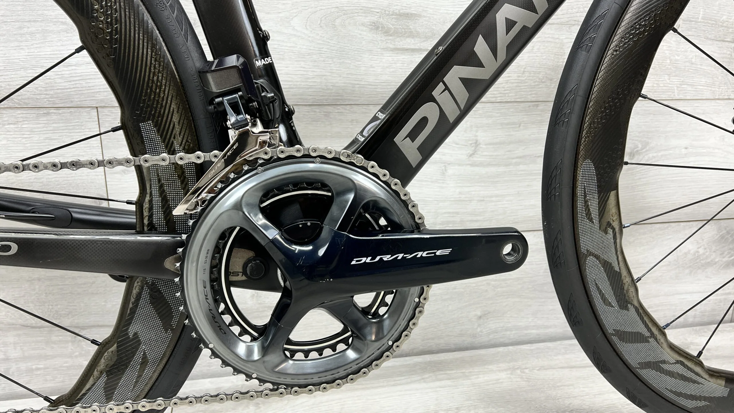 2019 Pinarello Dogma F10 Road Bike - 51.5cm - Image 4