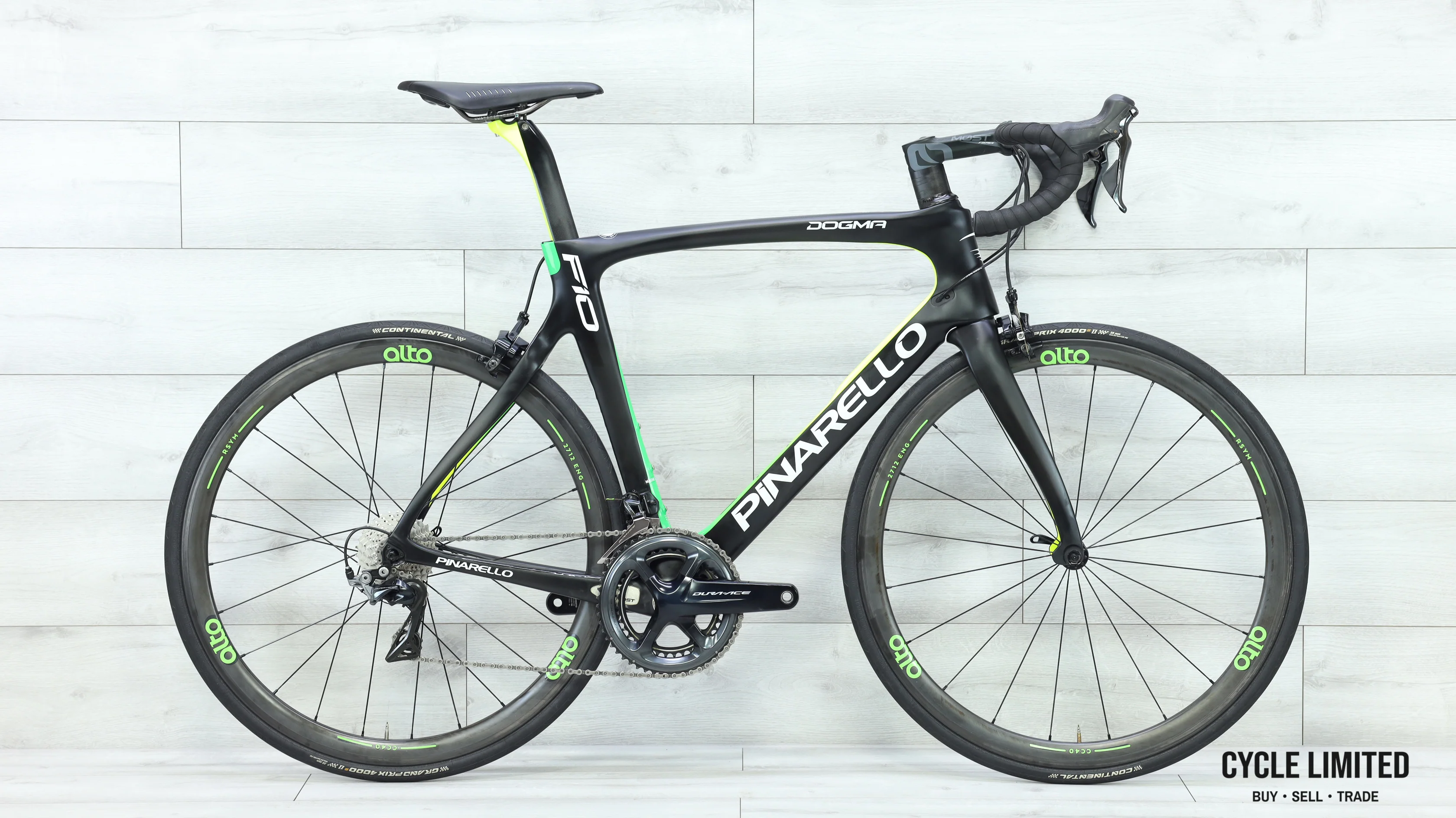 2019 Pinarello Dogma F10 Road Bike - 57.5cm