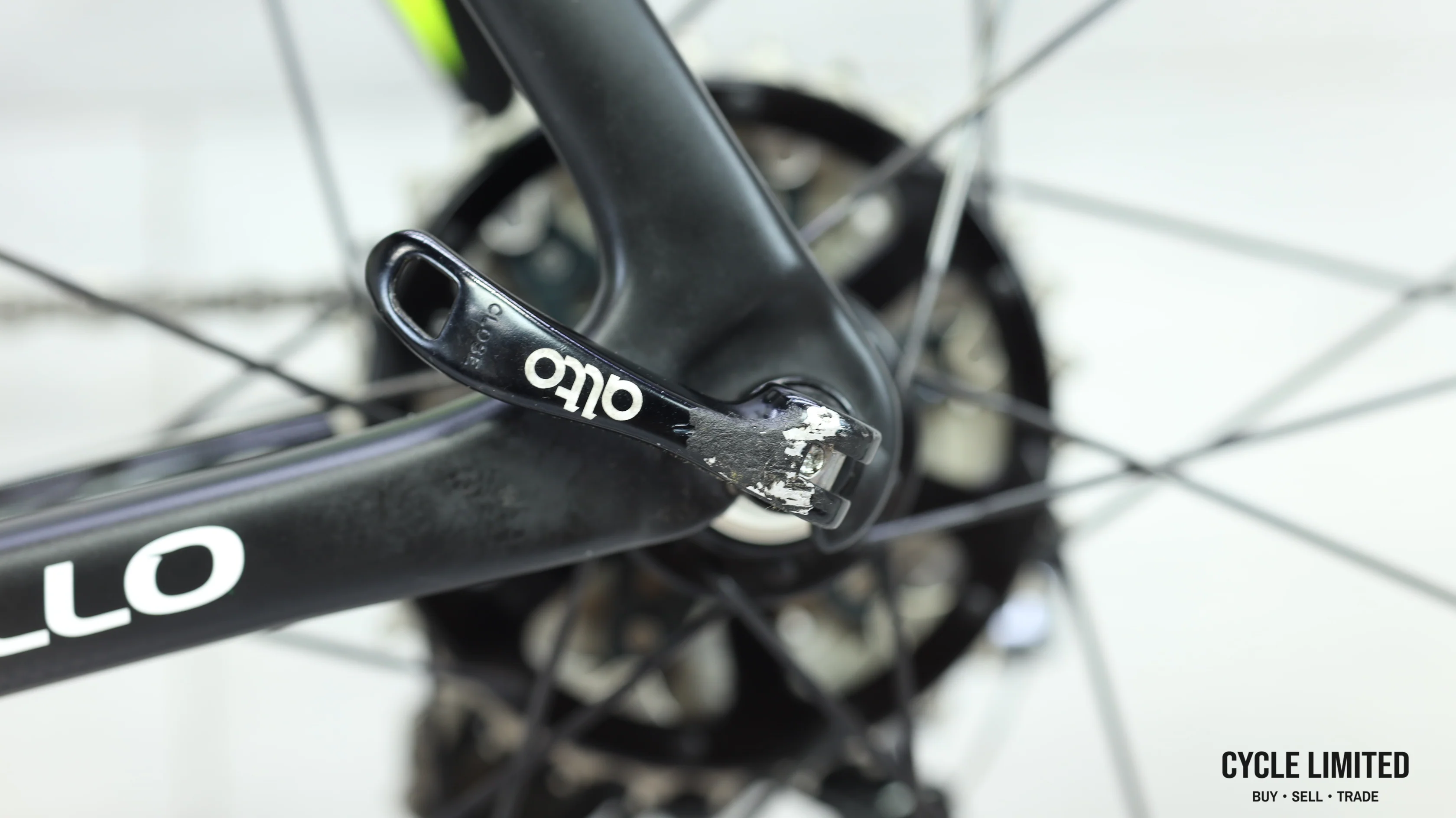 2019 Pinarello Dogma F10 Road Bike - 57.5cm - Image 13