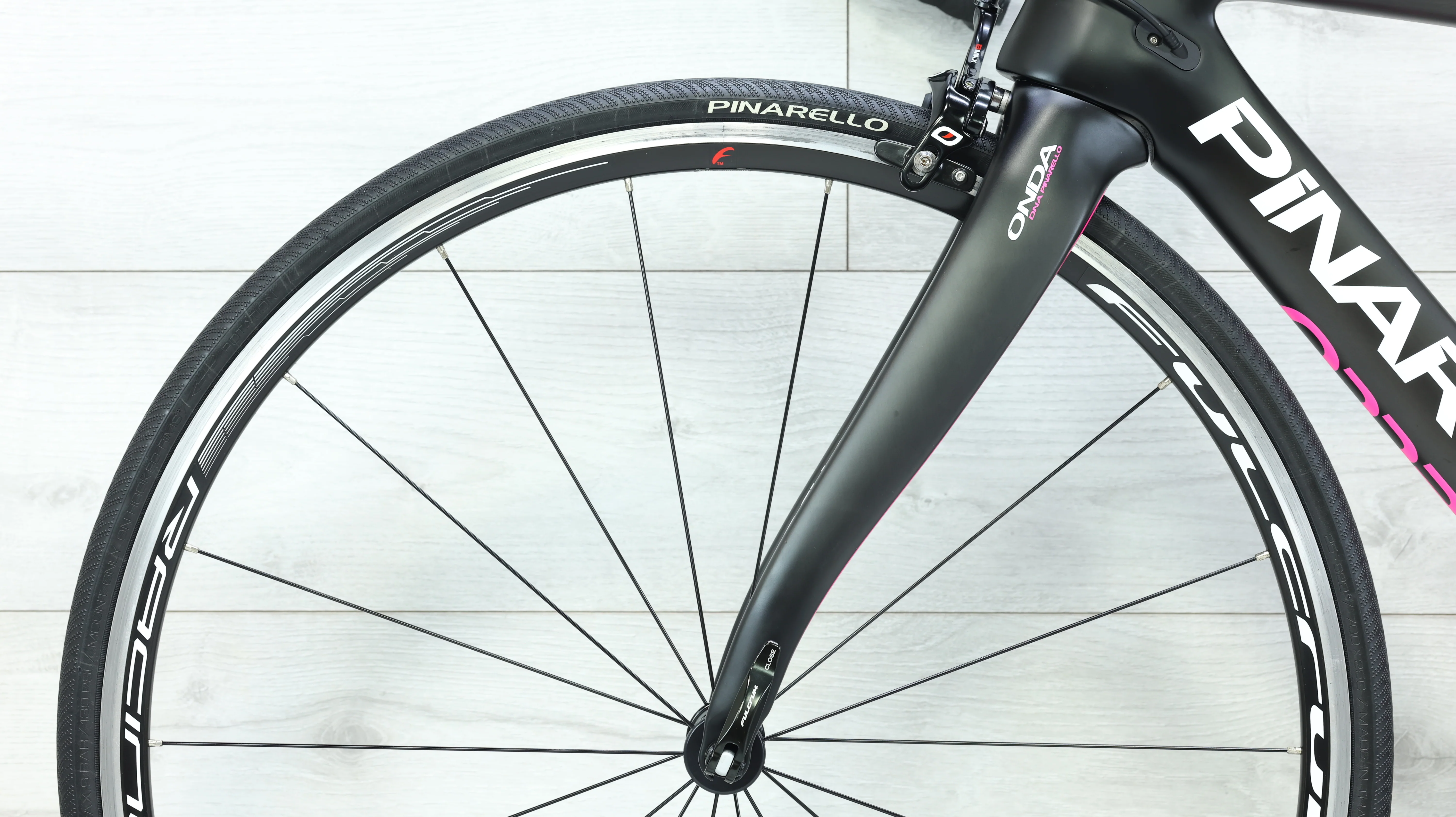 2019 Pinarello Gan Easy Fit Road Bike - 42.5cm - Image 14