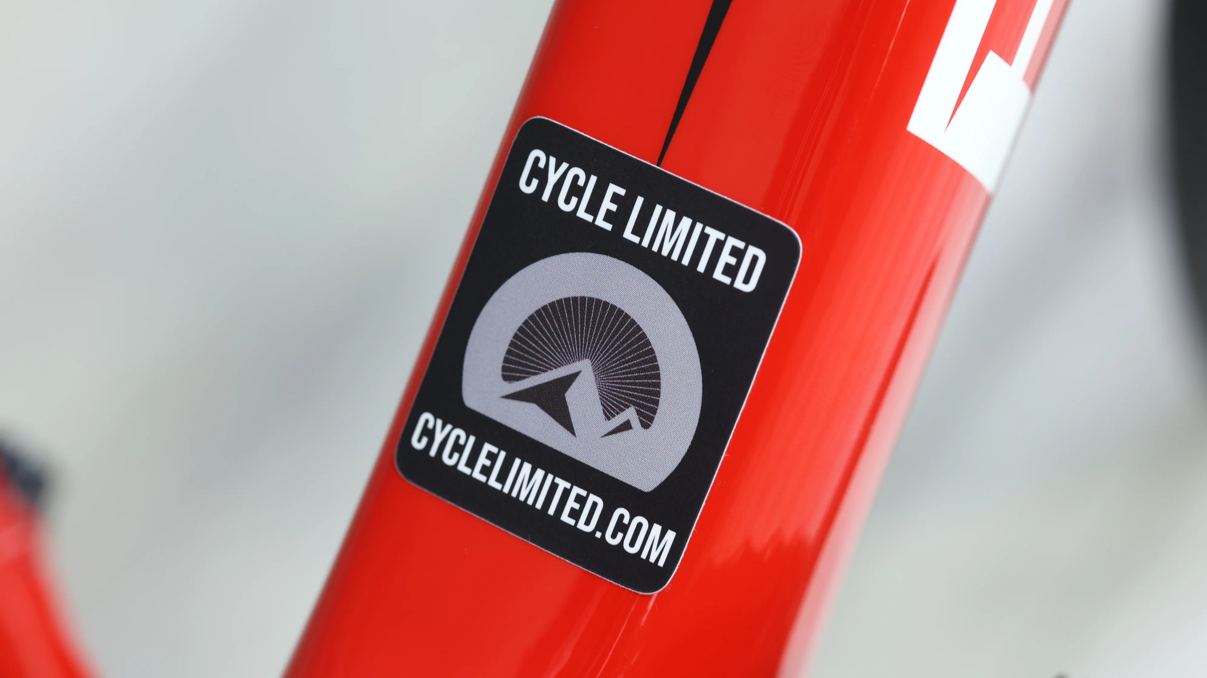 2019 Pinarello Gan S Ultegra Di2 Road Bike - 46.5cm - Image 3