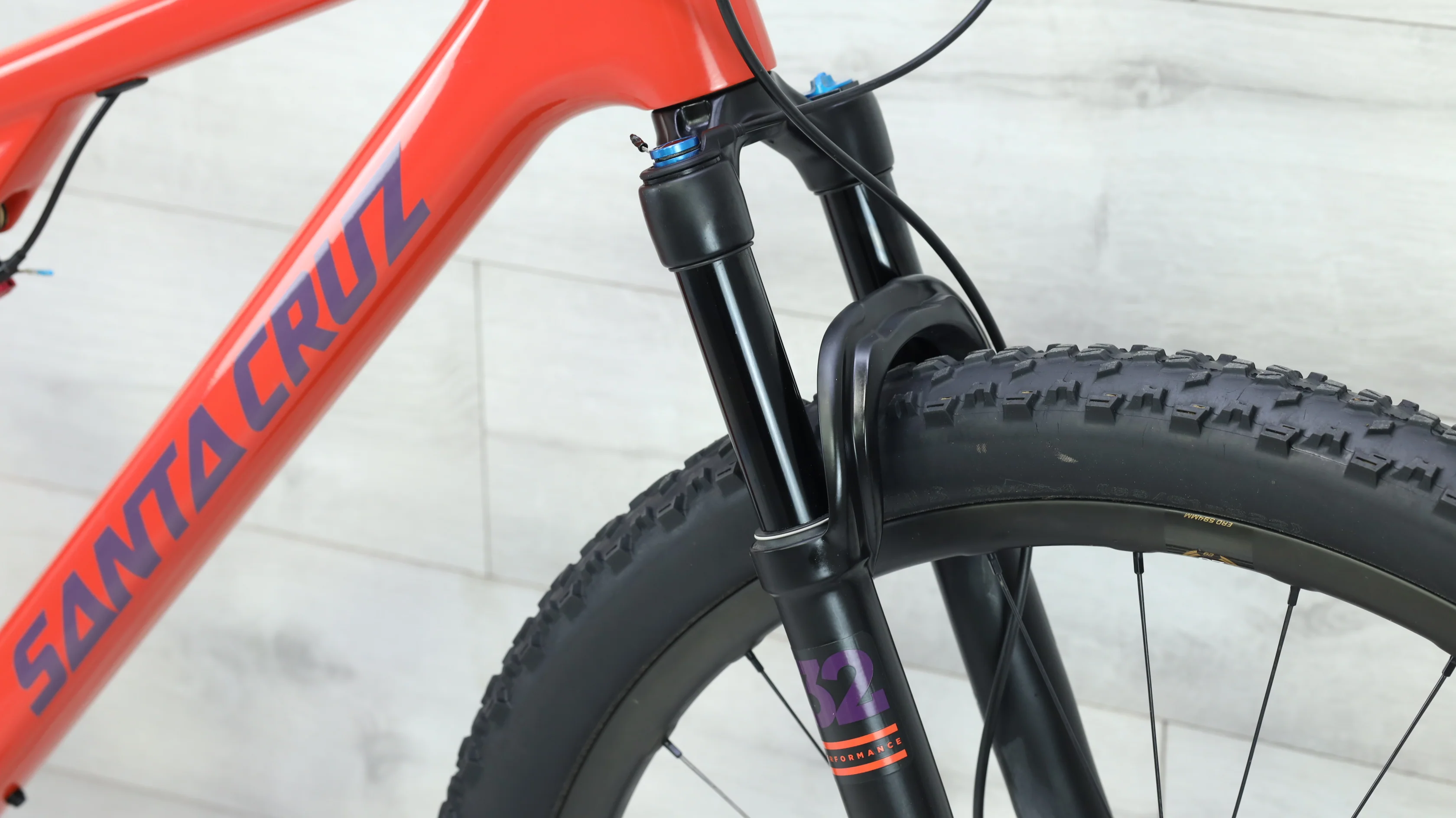2019 Santa Cruz Blur Carbon C Reserve Mountain Bike - X-Large - Image 7