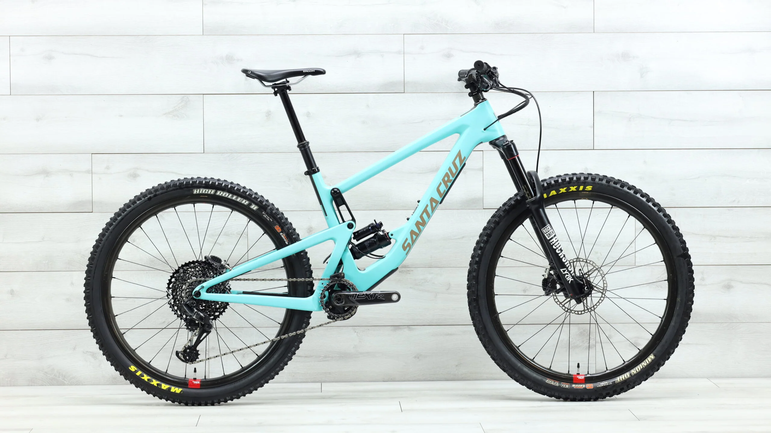 2019 Santa Cruz Bronson CC Reserve Mountain Bike - Medium