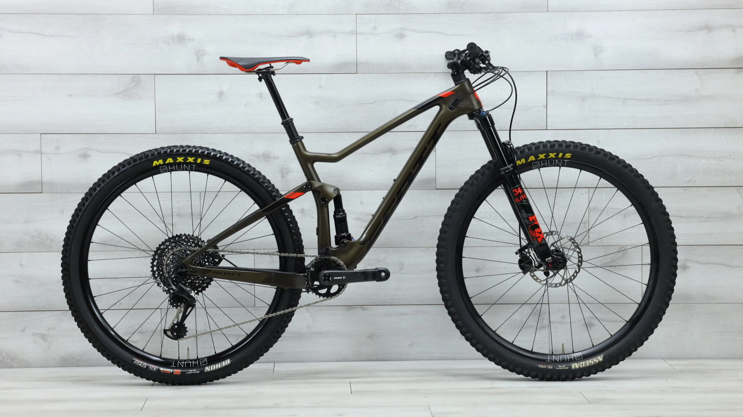 2019 Scott Spark 910 Mountain Bike - Medium