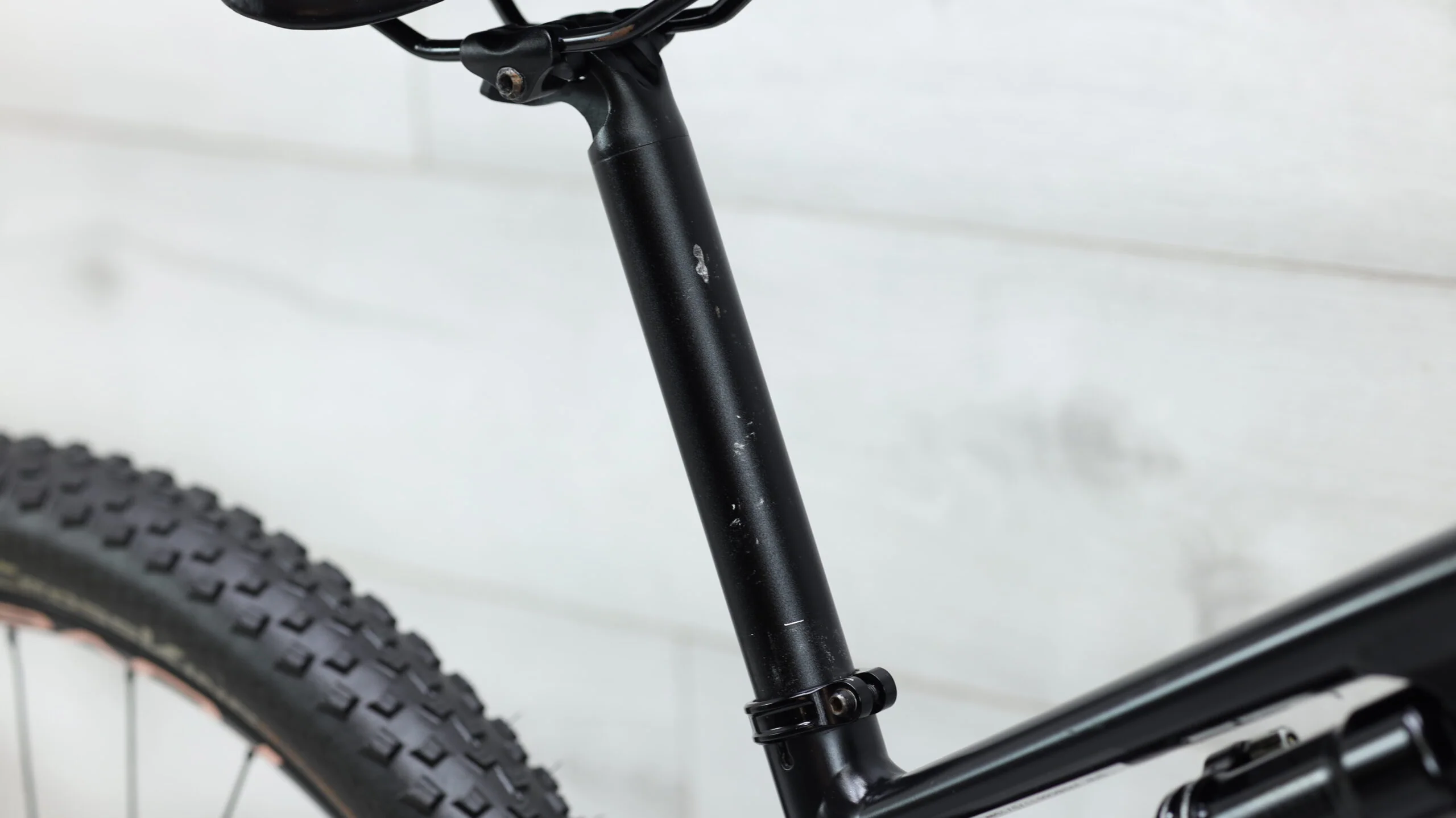 2019 Specialized Epic Comp Alloy  Mountain Bike - X-Small - Image 14
