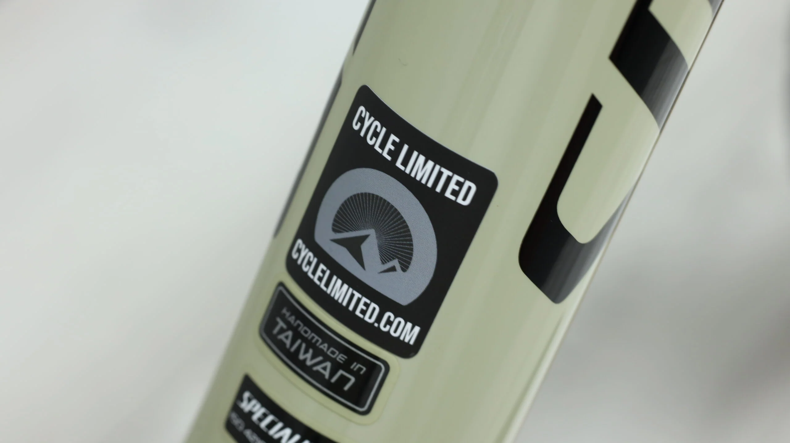 2019 Specialized Epic Expert EVO Mountain Bike - Medium - Image 3