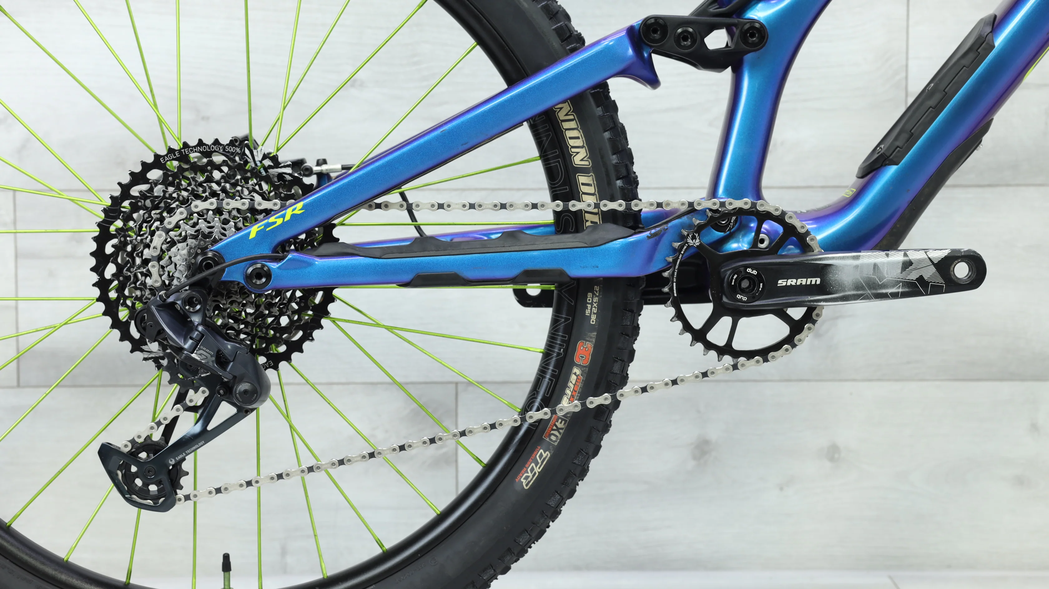 2019 Specialized Stumpjumper Comp Carbon 27.5 Mountain Bike - X-Large - Image 4