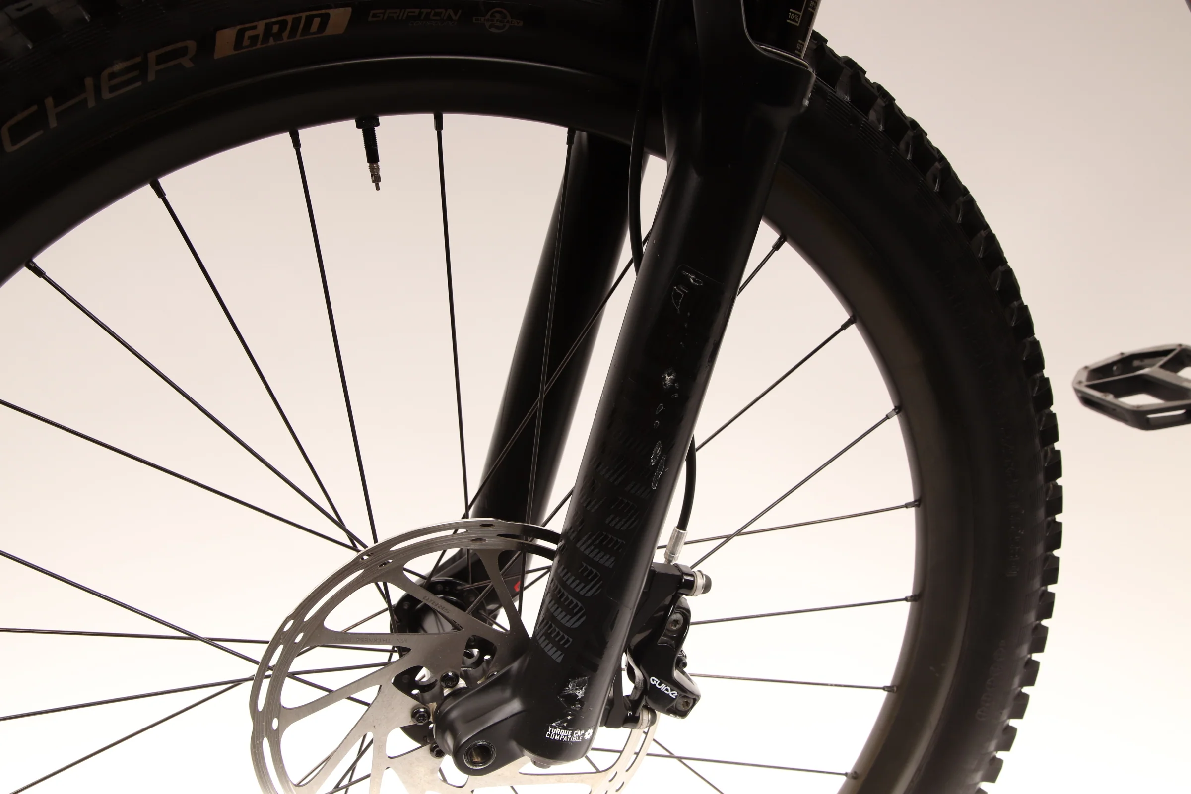 2019 SPECIALIZED STUMPJUMPER EXPERT 27.5  Mountain Bike - Medium - Image 13